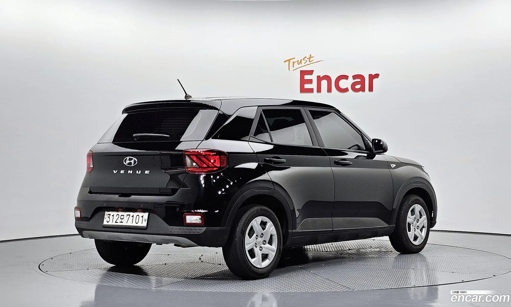 Hyundai Venue I 16 Smart 2020 - фотография 19152746