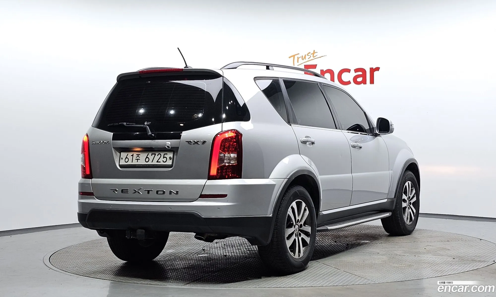 Ssangyong Rexton Iii 20 4Wd Rx7 2013 - фотография 14870509