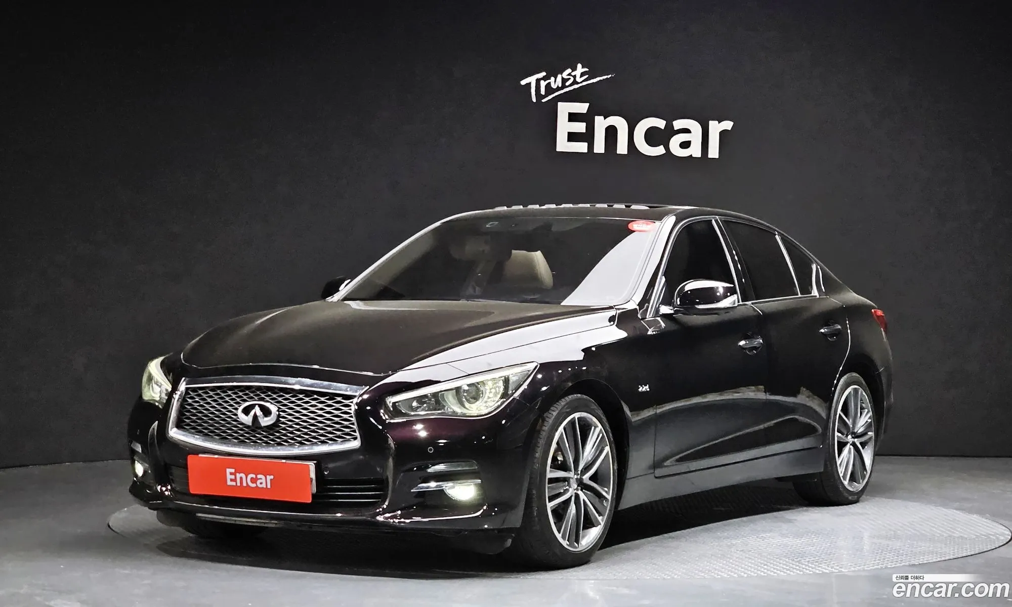 Infiniti Q50 22D Exclusive 2015 - фотография 3774723