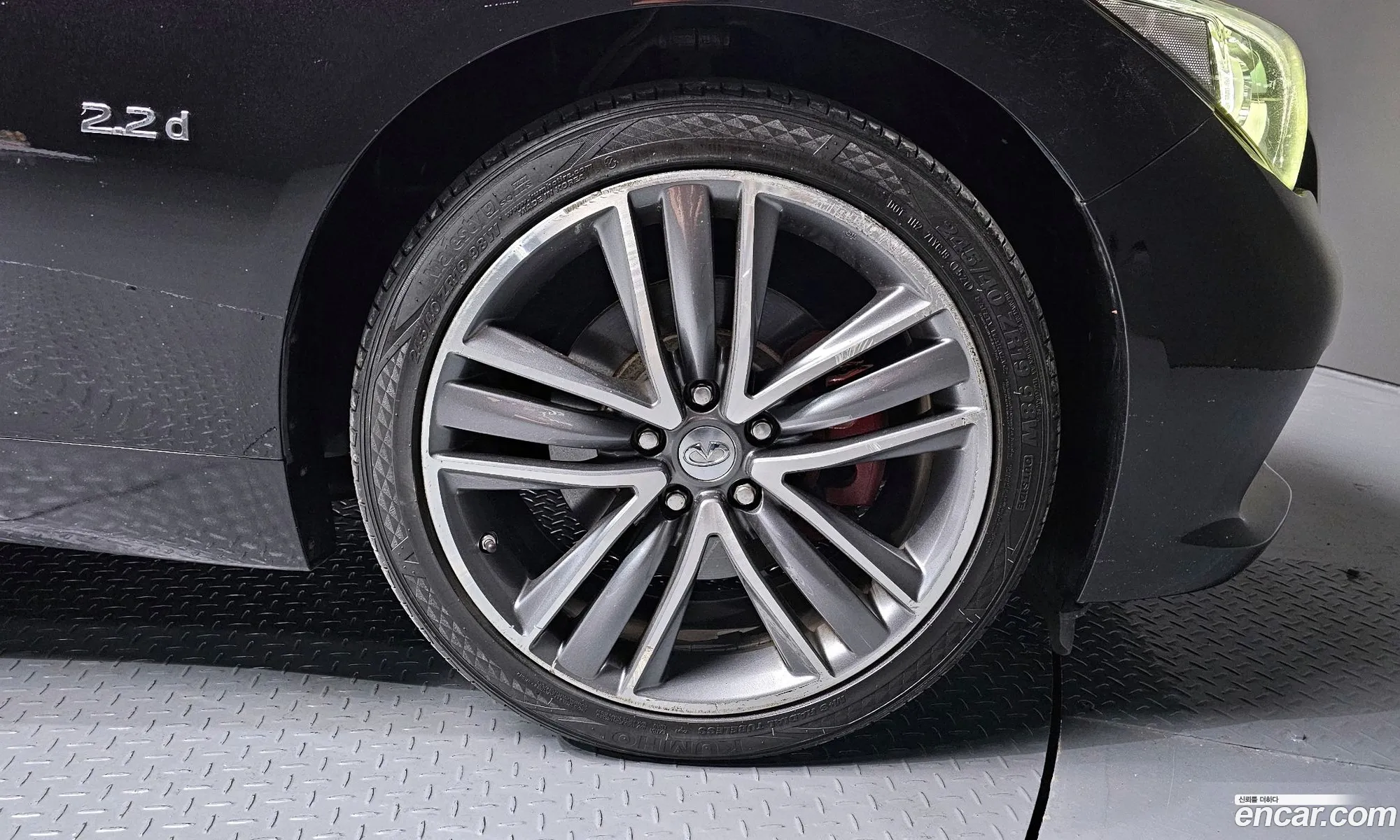 Infiniti Q50 22D Exclusive 2015 - фотография 3774727