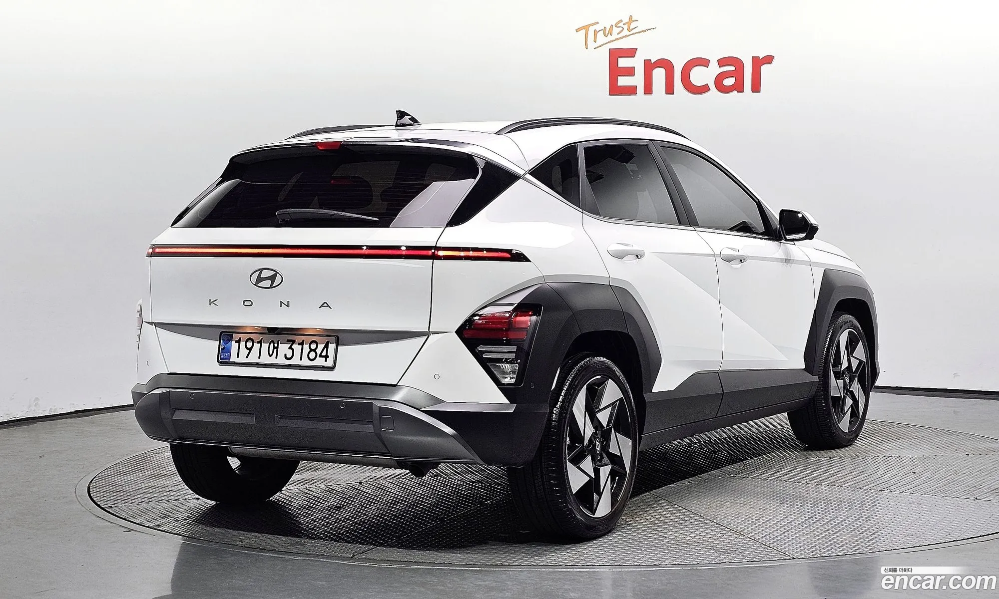 Hyundai Kona Gasoline 16 Turbo 2Wd 2023 - фотография 18568796