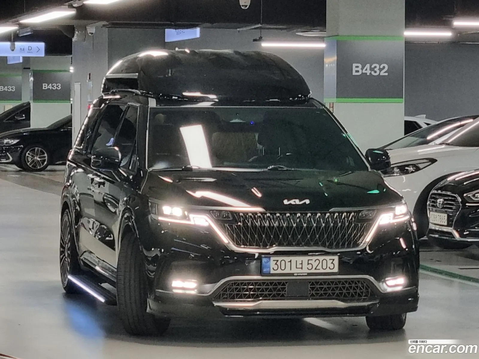 Kia Carnival Gasoline 9-Seater High Limousine Specially Equipped Company 2023 - фотография 11539878
