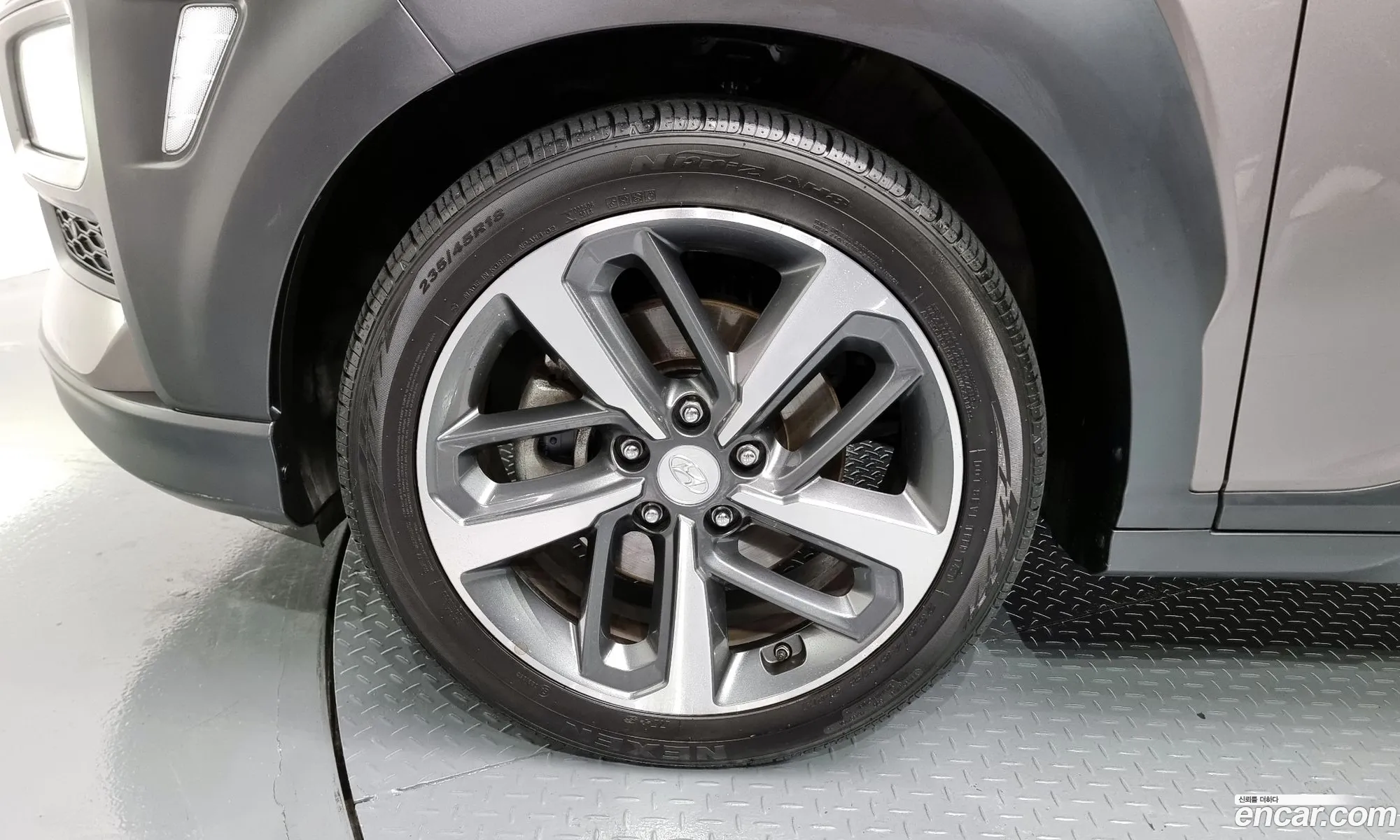 Hyundai Kona 16 Turbo 2Wd 2018 - фотография 14332820