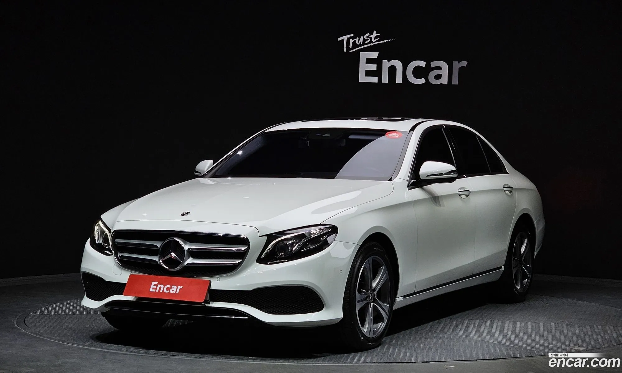 Mercedes-Benz E-Klasse V W213 S213 C238 E220D Avant Garde 2019 - фотография 12686920