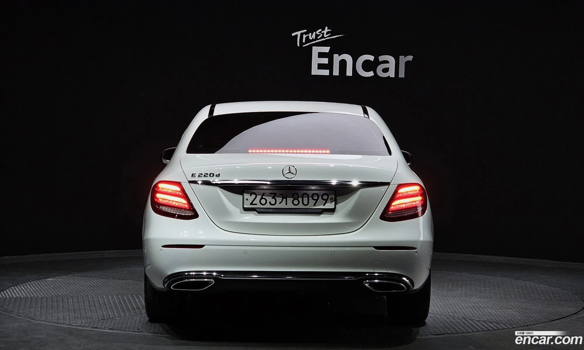 Mercedes-Benz E-Klasse V W213 S213 C238 E220D Avant Garde 2019 - фотография 12686923
