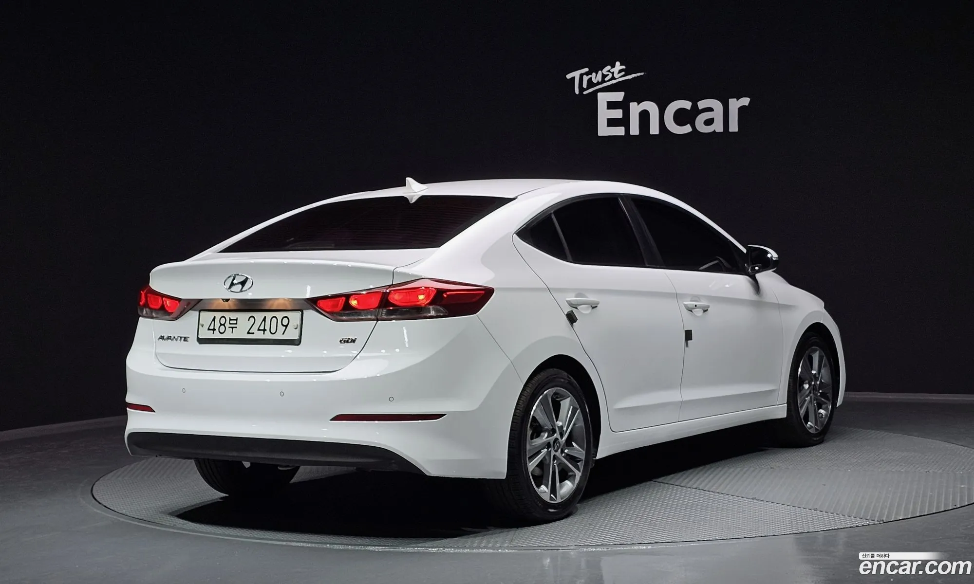 Hyundai Avante Vi 16 Gdi Value Plus 2017 - фотография 15947355