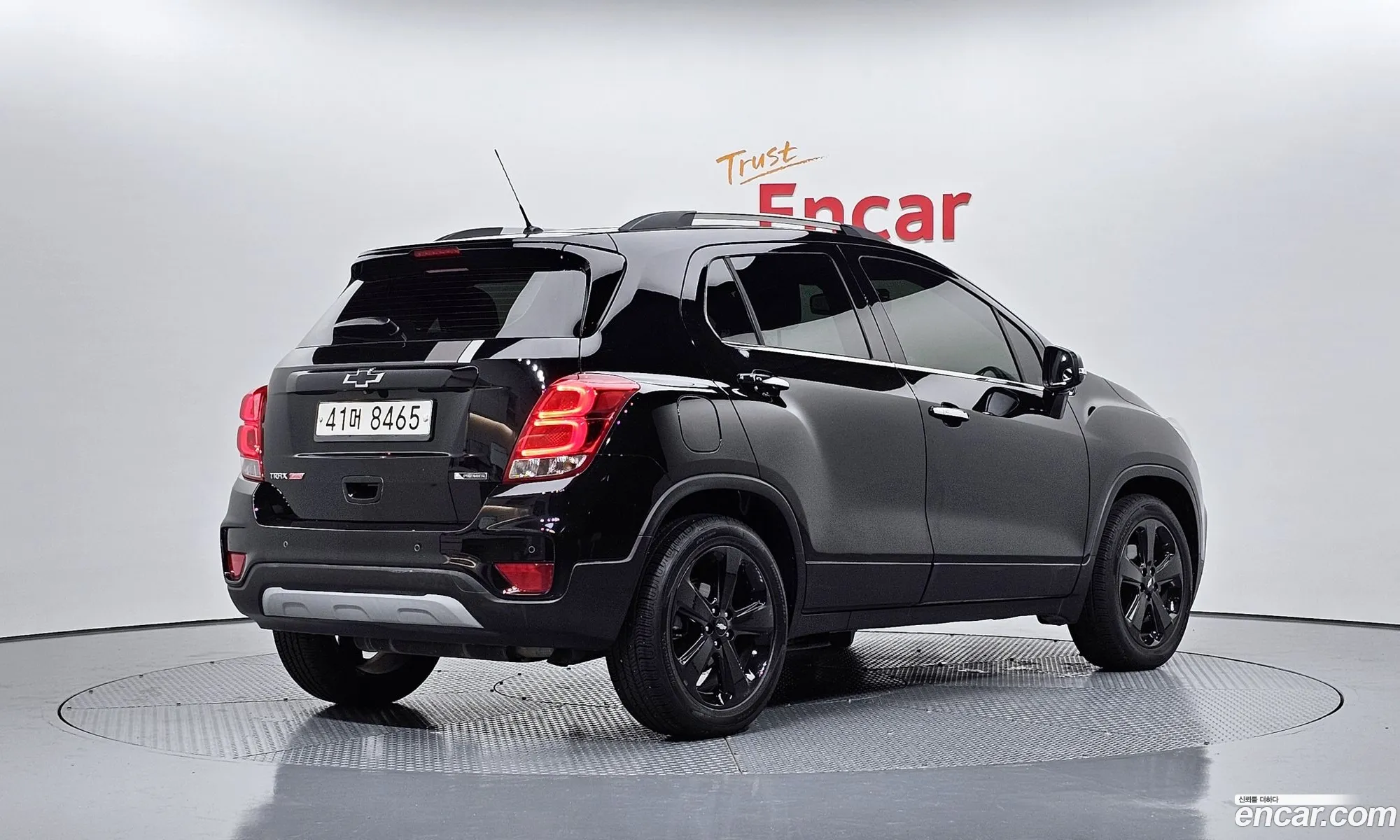 Chevrolet Trax I 14 Perfect Black 2018 - фотография 6778967