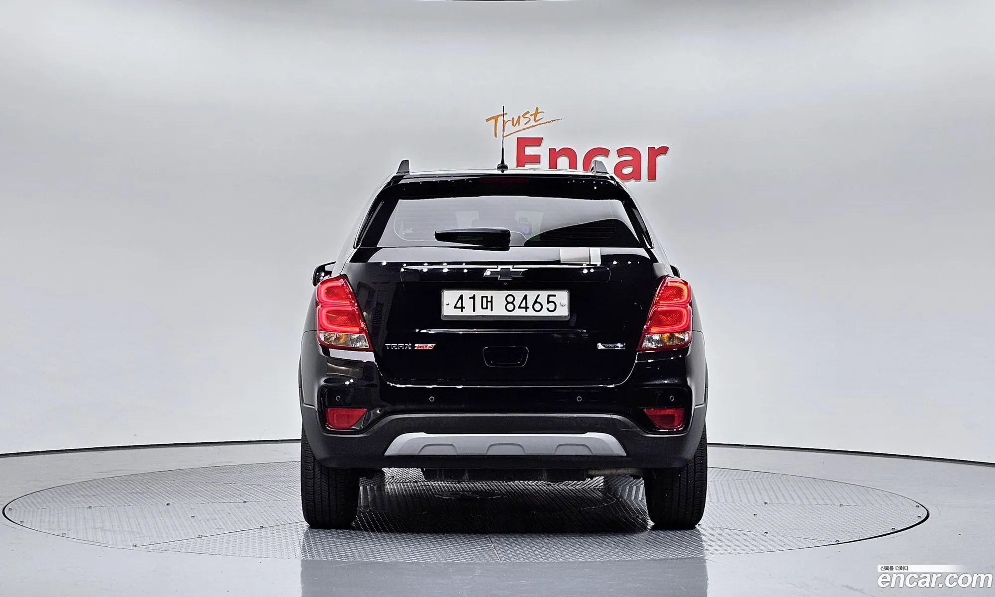Chevrolet Trax I 14 Perfect Black 2018 - фотография 6778969