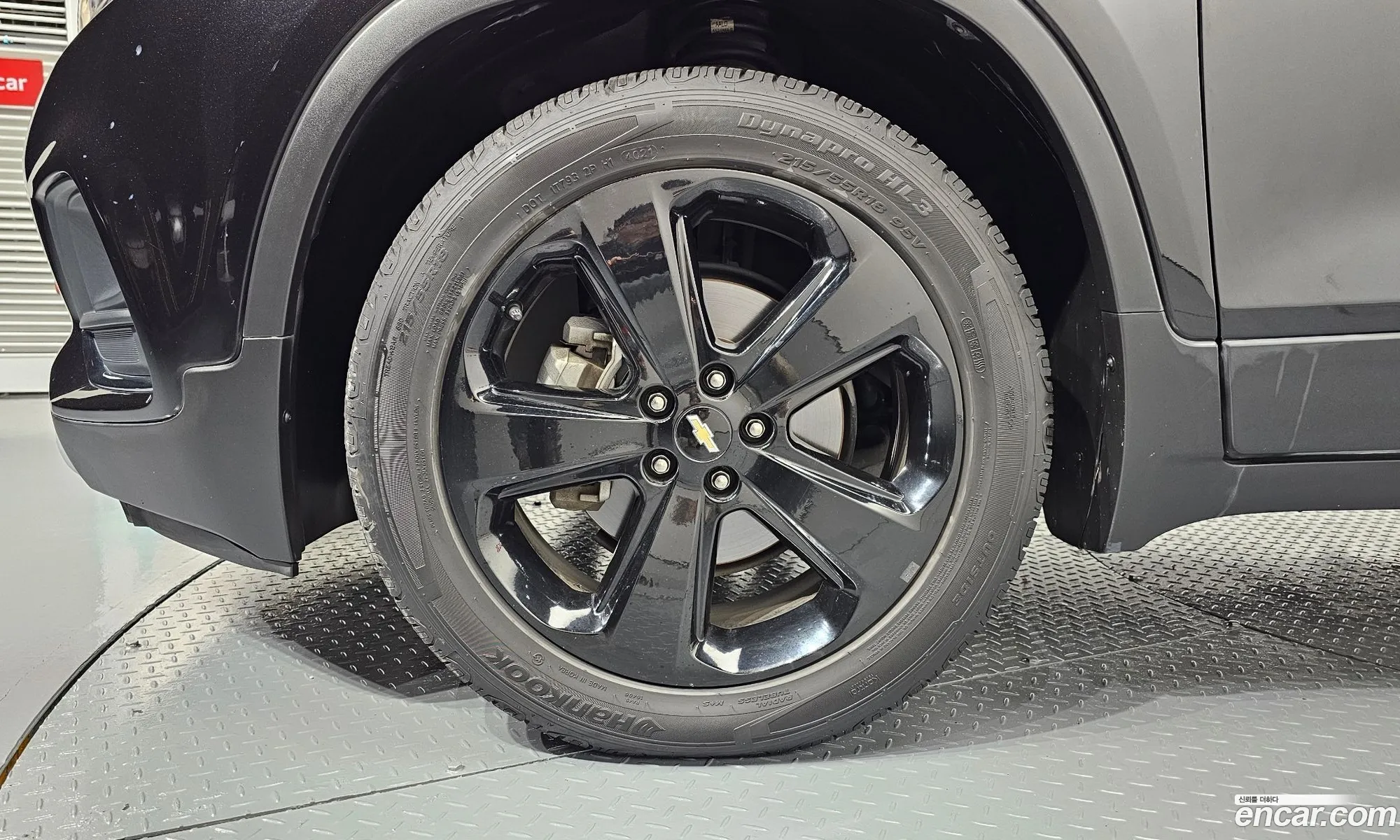 Chevrolet Trax I 14 Perfect Black 2018 - фотография 6778970
