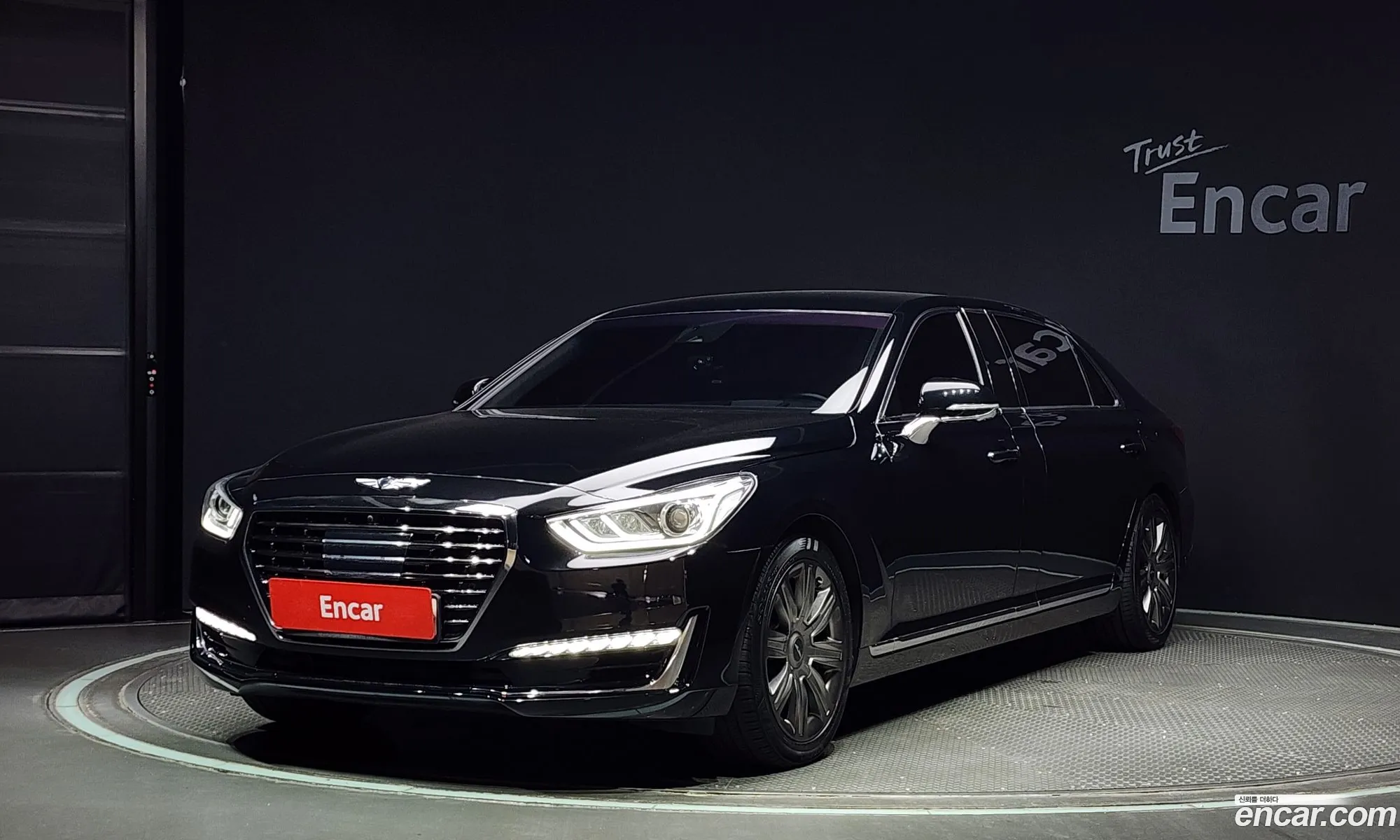 Genesis Eq900 50 Gdi Awd Limousine Prestige - фотография 16125895
