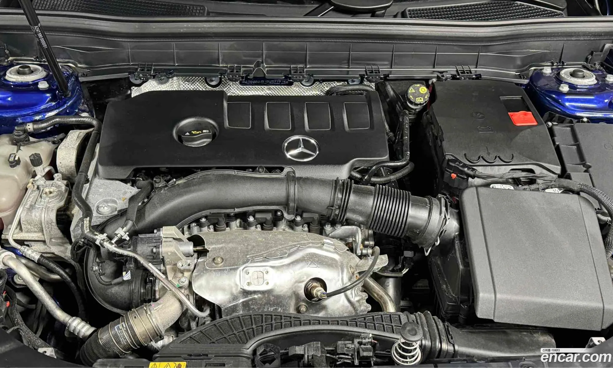 Mercedes-Benz Glb Glb250 4Matic 2023 - фотография 18897238