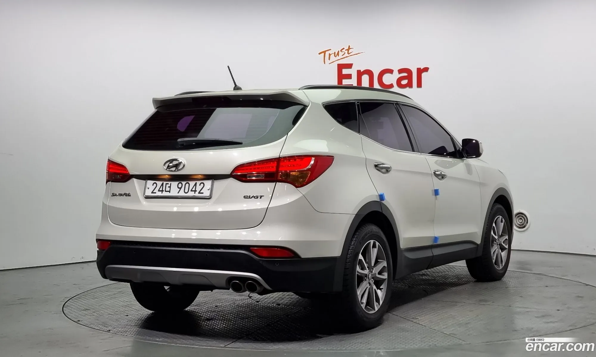 Hyundai Santa Fe Iii Diesel E-Vgt 20 2Wd Premium 2012 - фотография 19072317