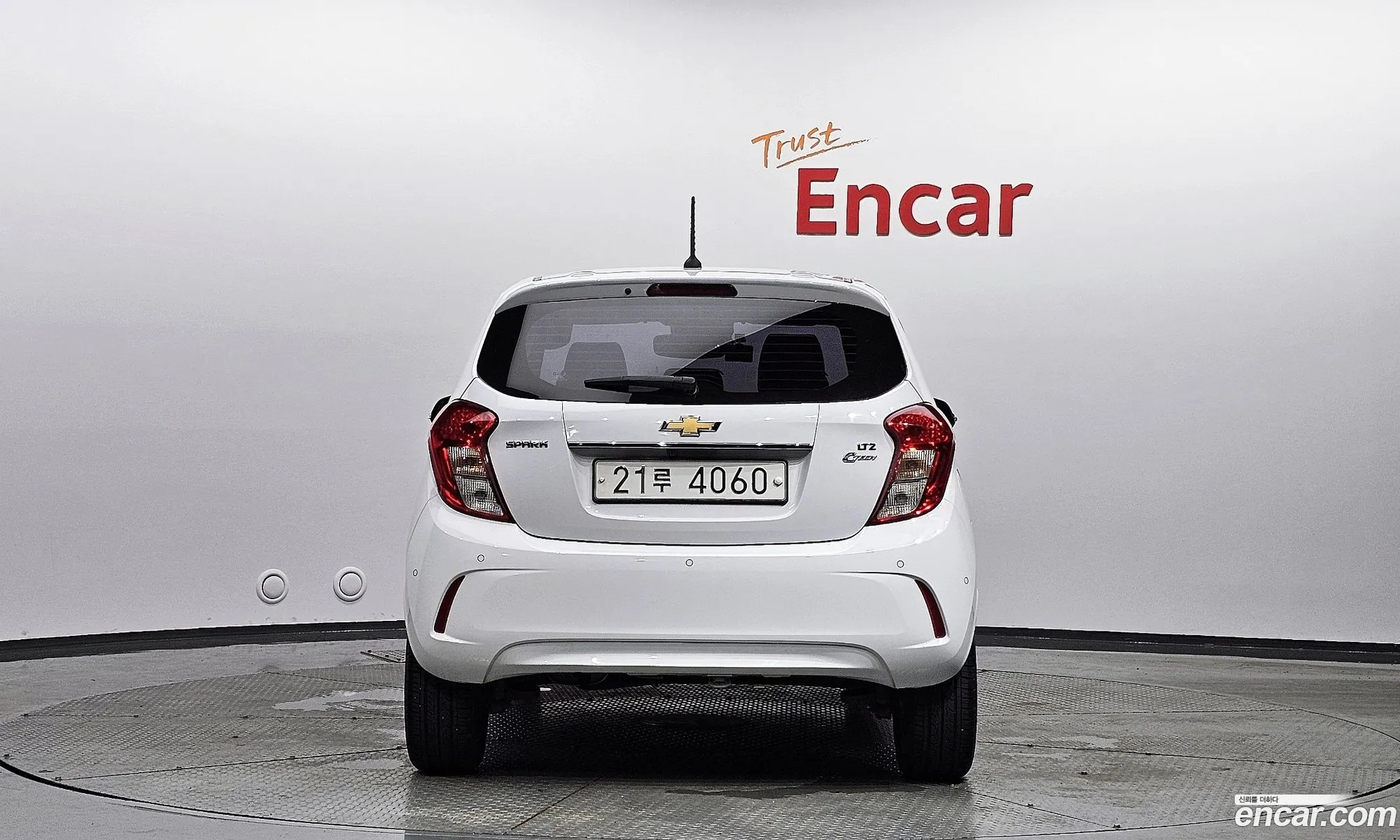Chevrolet Spark Iv Ltz 2017 - фотография 7208530