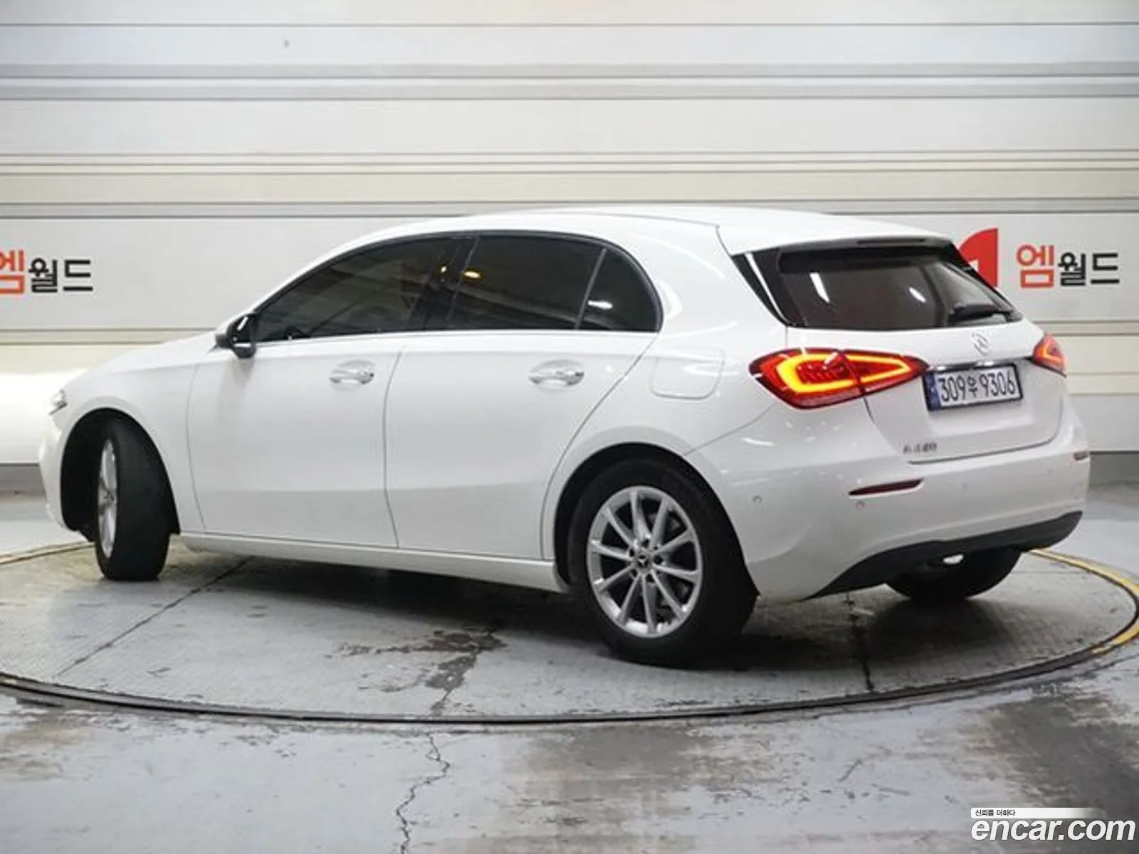 Mercedes-Benz A-Klasse Iv W177 A220 Hatchback 2020 - фотография 13966357