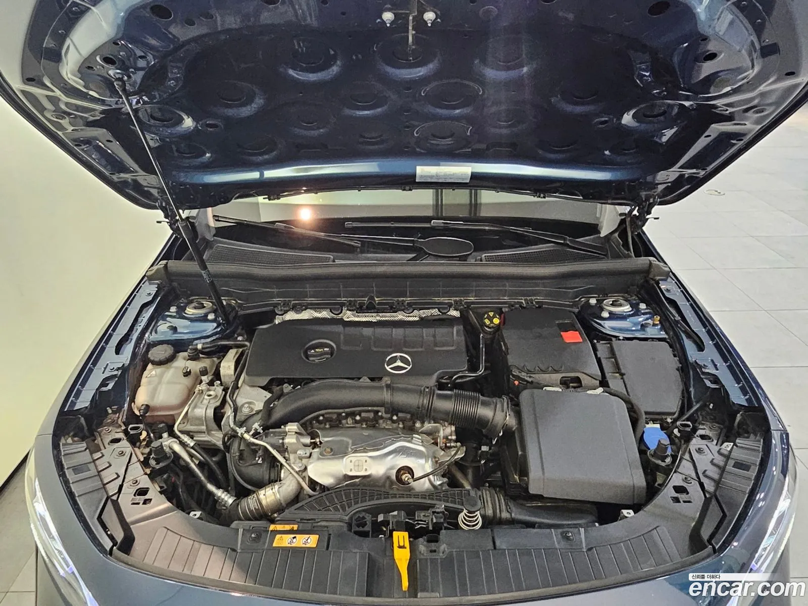 Mercedes-Benz Glb Glb250 4Matic 2023 - фотография 12636615