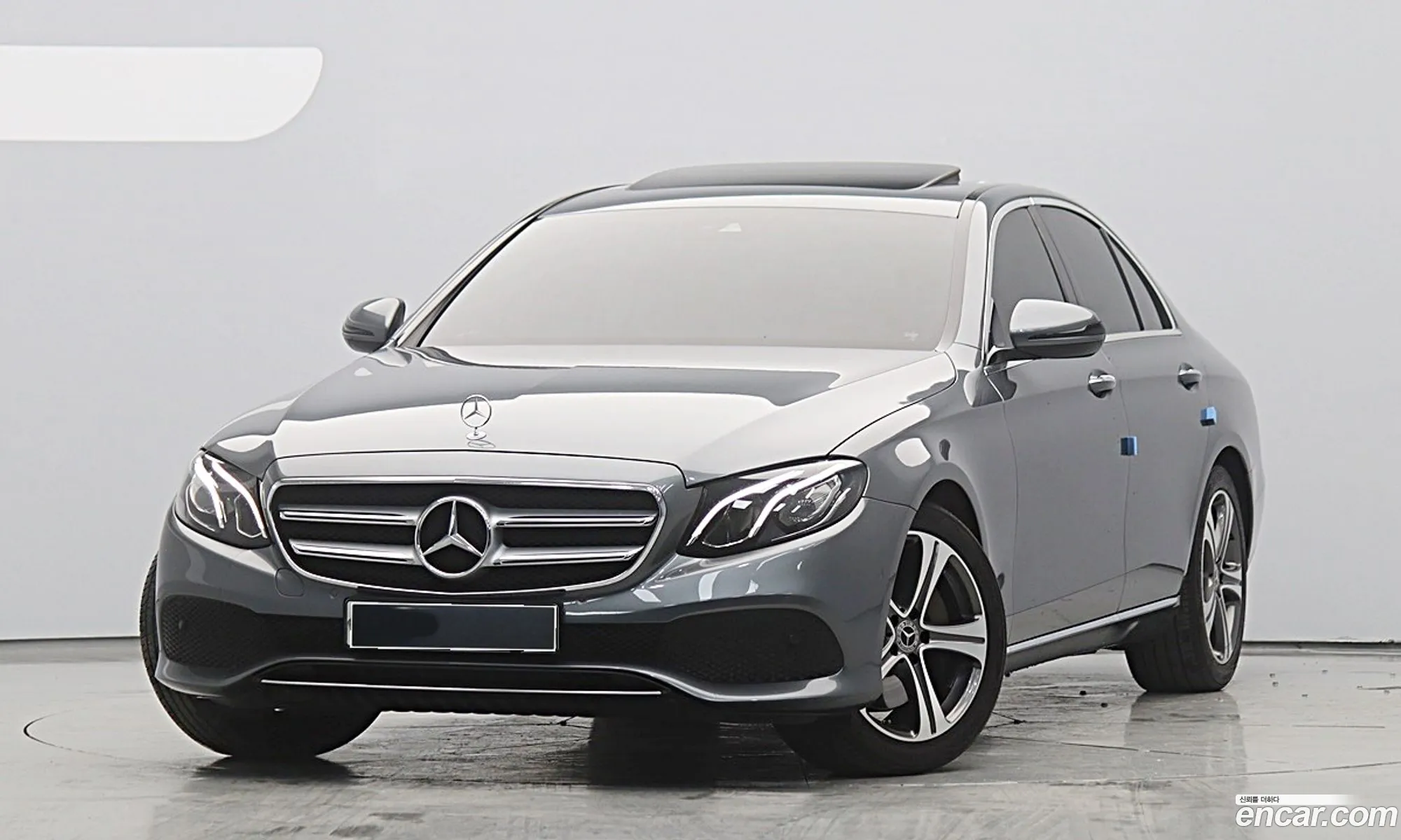 Mercedes-Benz E-Klasse V W213 S213 C238 E300 Avantgarde 2019 - фотография 13159474