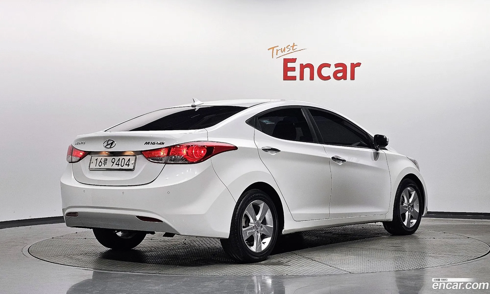 Hyundai Avante V M16 Gdi Luxury 2011 - фотография 16029244