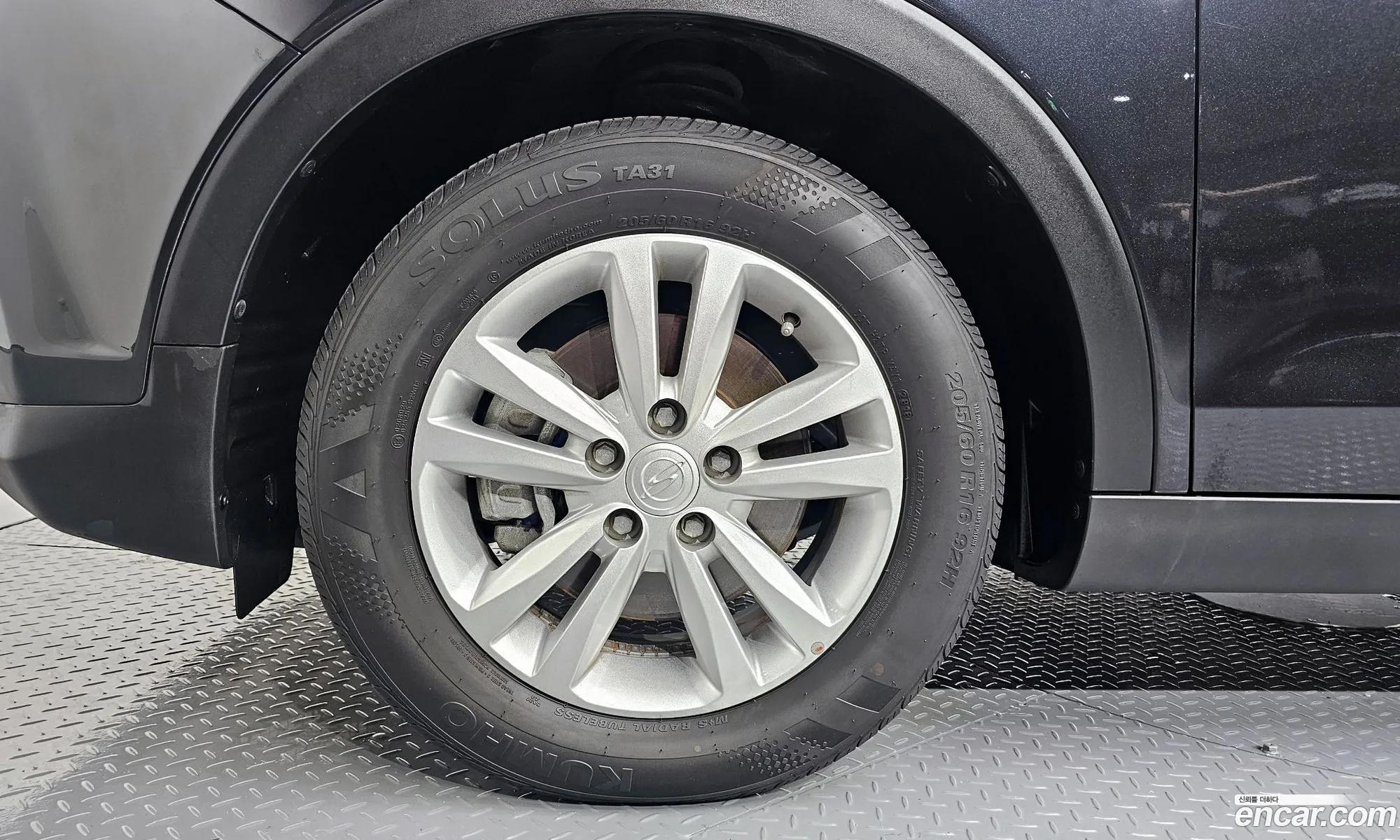 Ssangyong Tivoli Tivoli Vx 2Wd 2018 - фотография 14793121