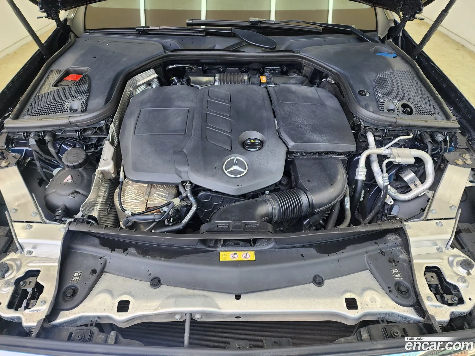 Mercedes-Benz E-Klasse V W213 S213 C238 E220D Exclusive 2019 - фотография 12487825