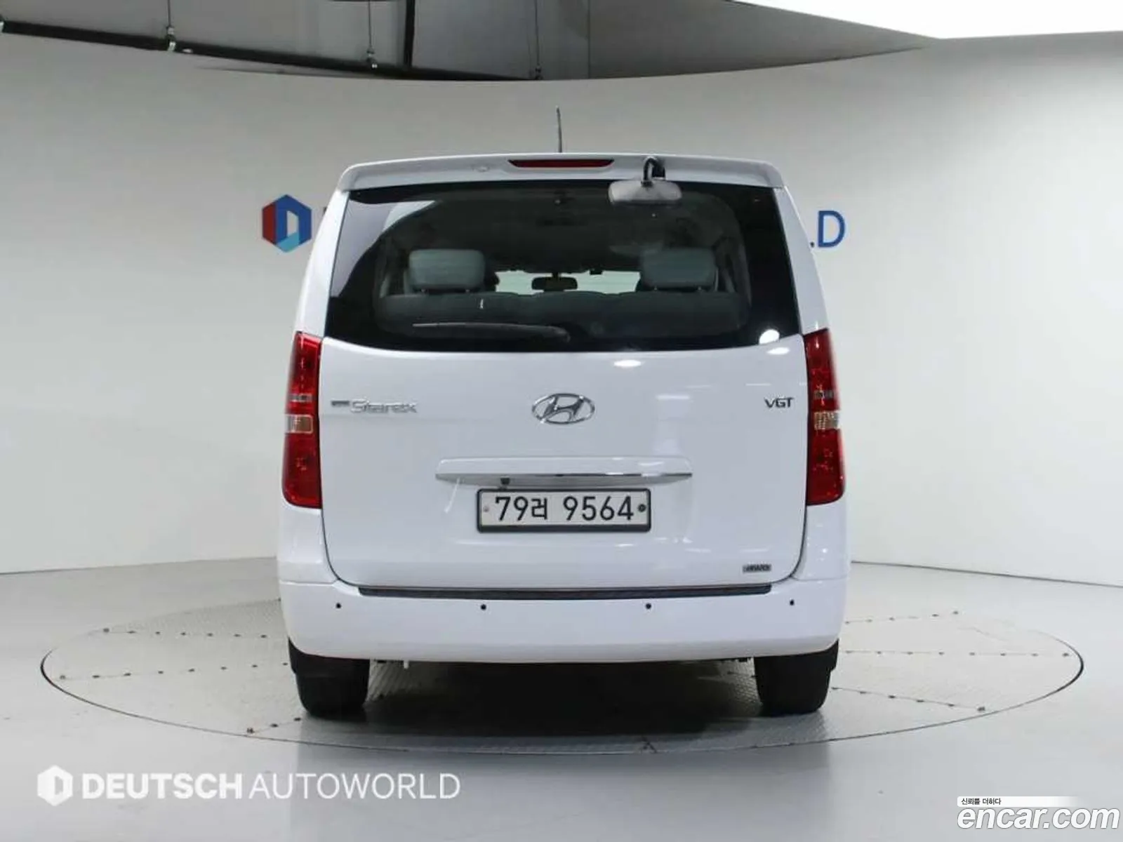 Hyundai Starex 4Wd 12-Seater Wagon 2016 - фотография 15868043