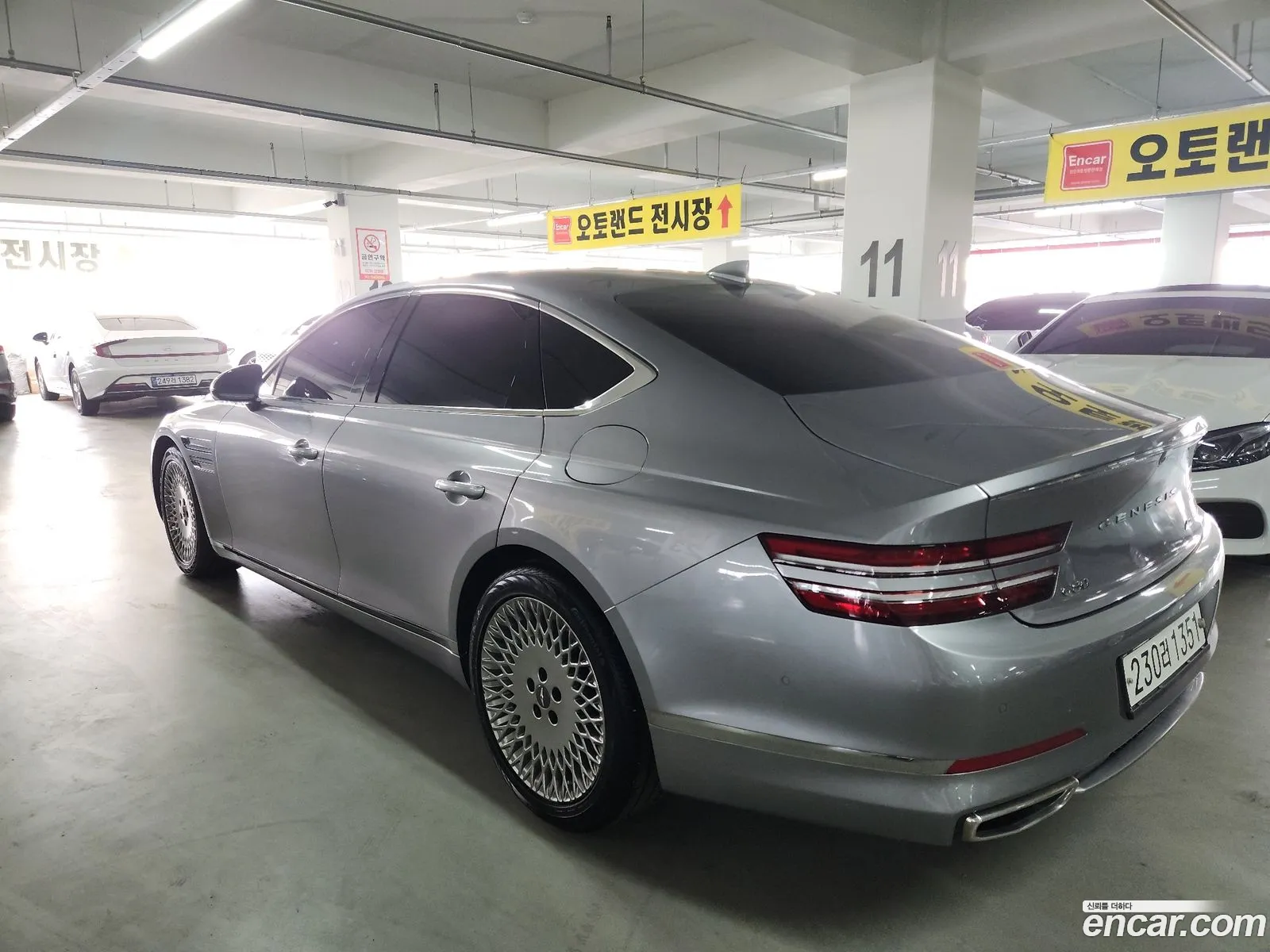 Genesis G80 Gasoline 25 Turbo Awd 2021 - фотография 1025303