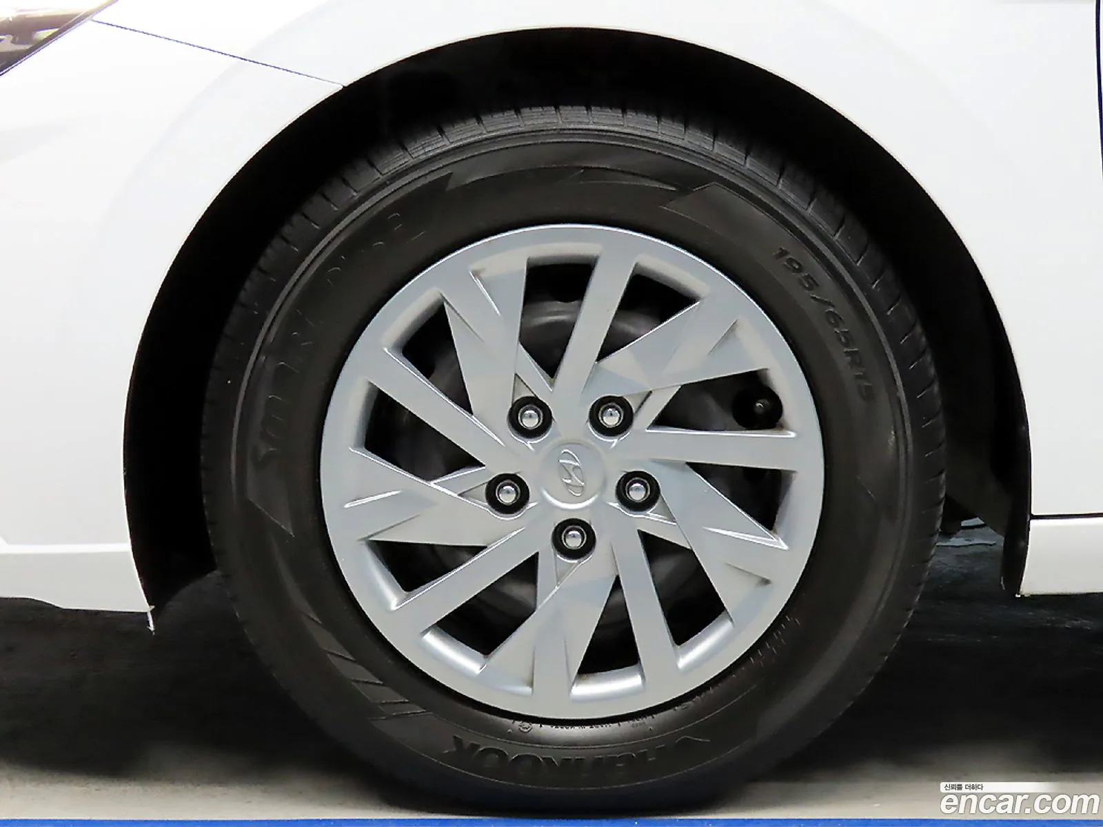 Hyundai Avante Vi 16 2021 - фотография 16927355