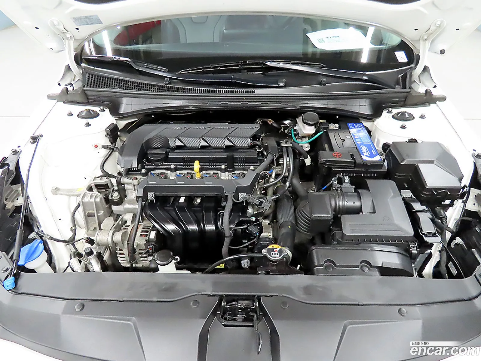 Hyundai Avante Vi 16 2021 - фотография 16927356