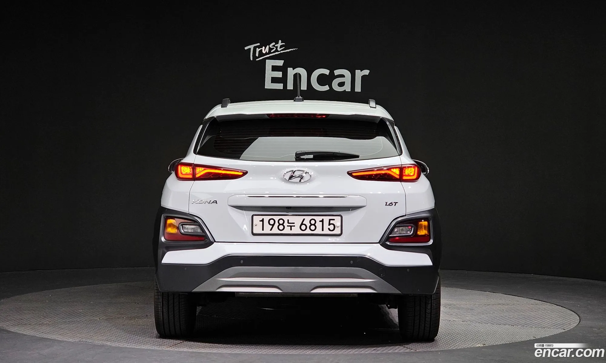 Hyundai Kona 16 Turbo 2Wd 2018 - фотография 18060982