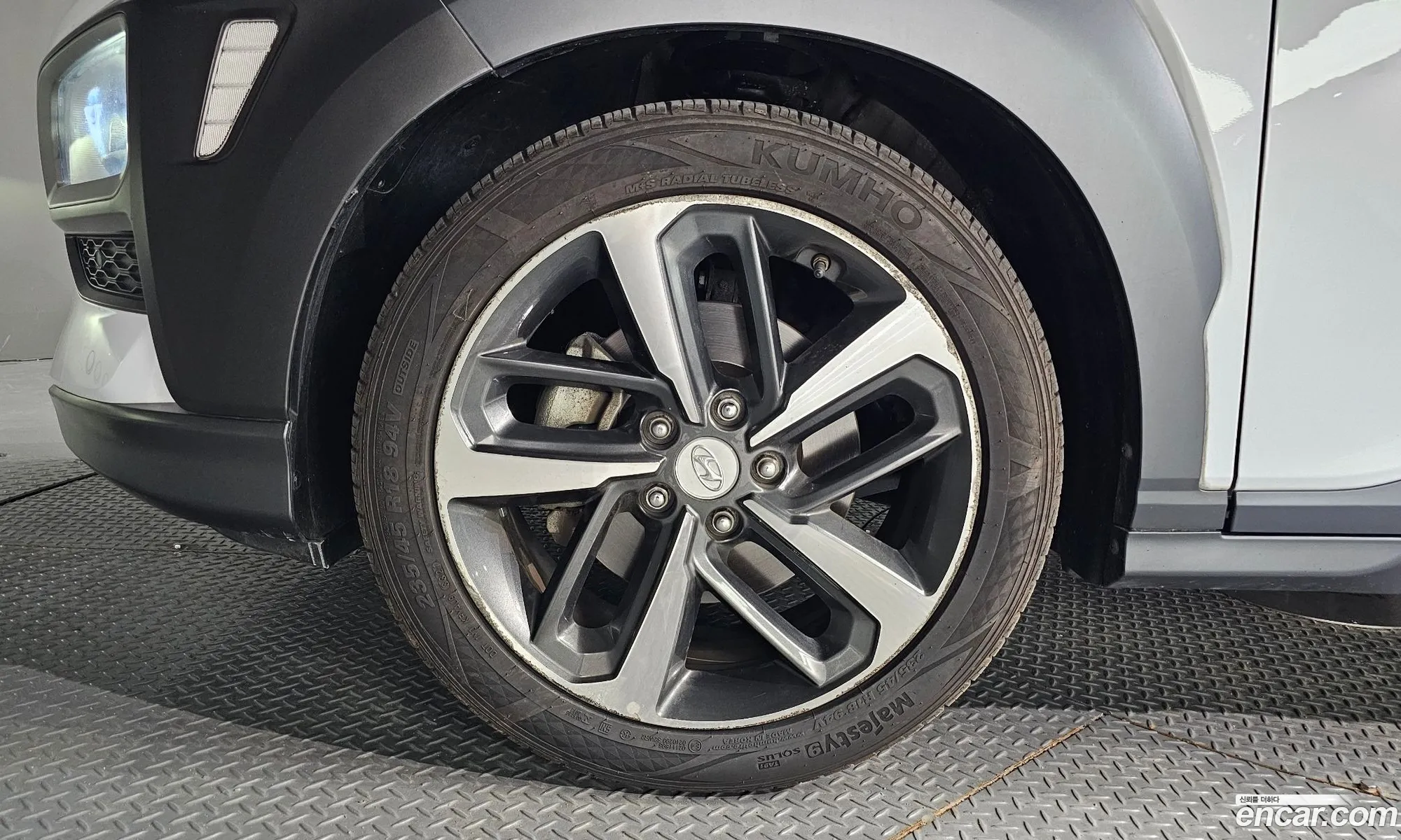 Hyundai Kona 16 Turbo 2Wd 2018 - фотография 18060983