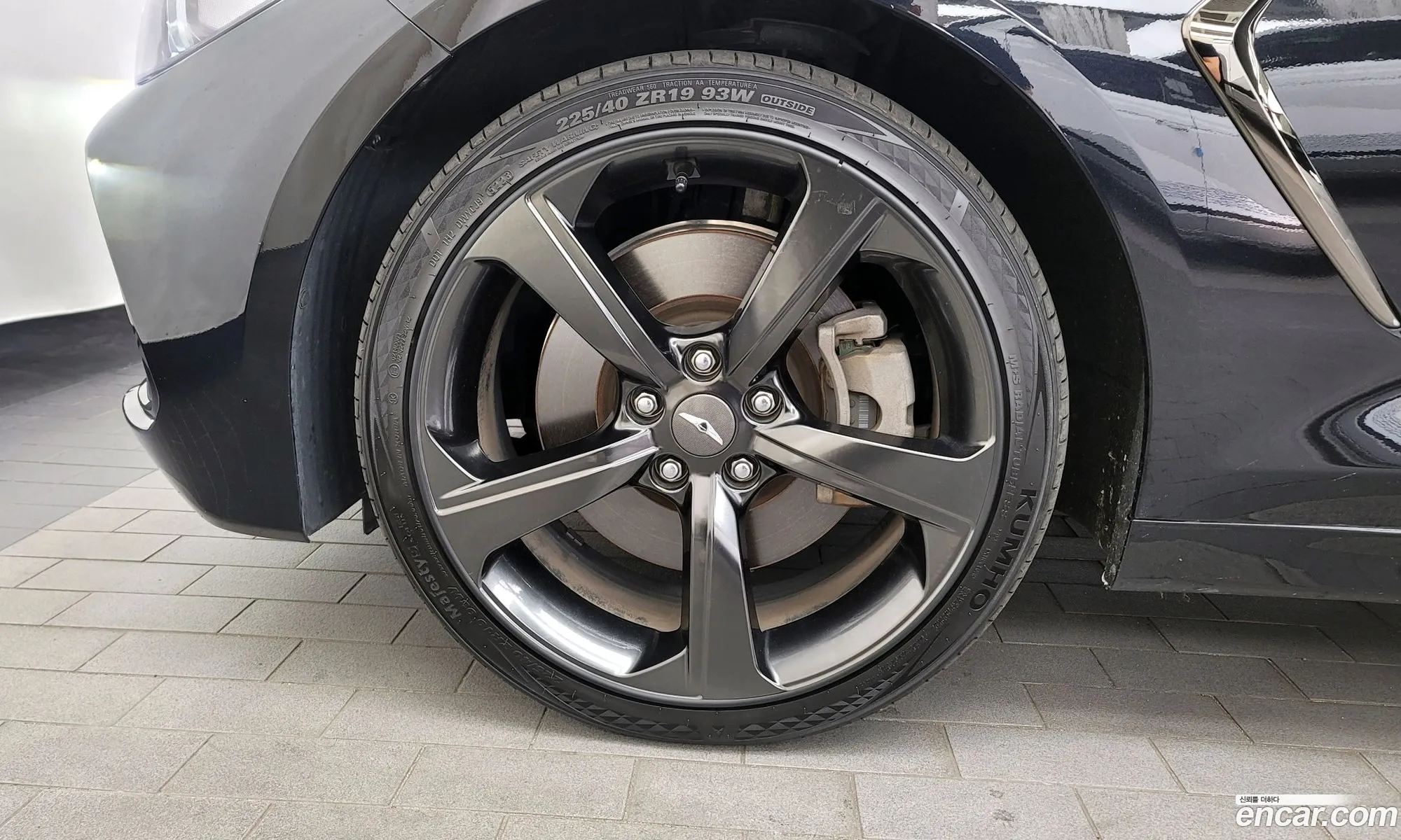 Genesis G70 I 33T Sports Awd 2020 - фотография 11828952