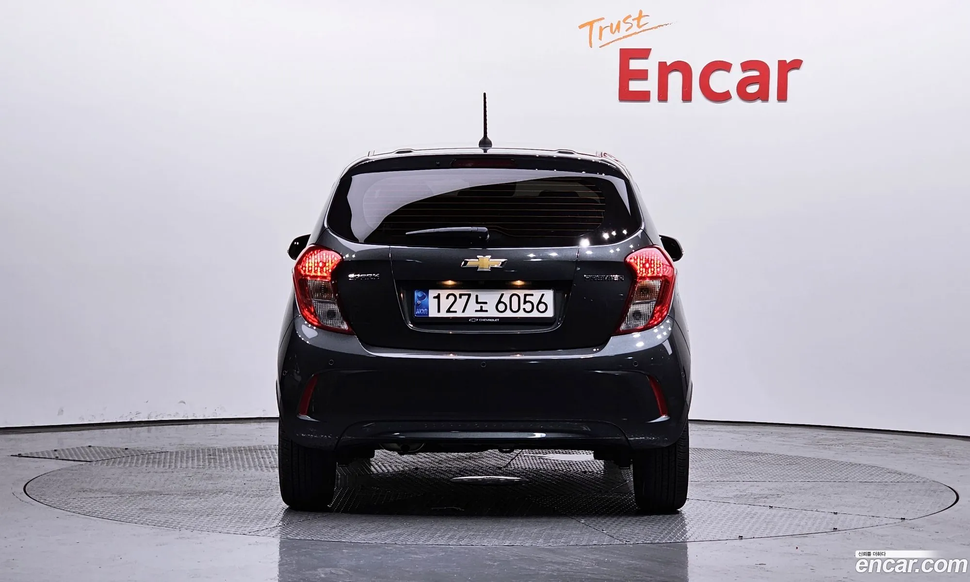 Chevrolet Spark Iii M300 Premier 2022 - фотография 6257462