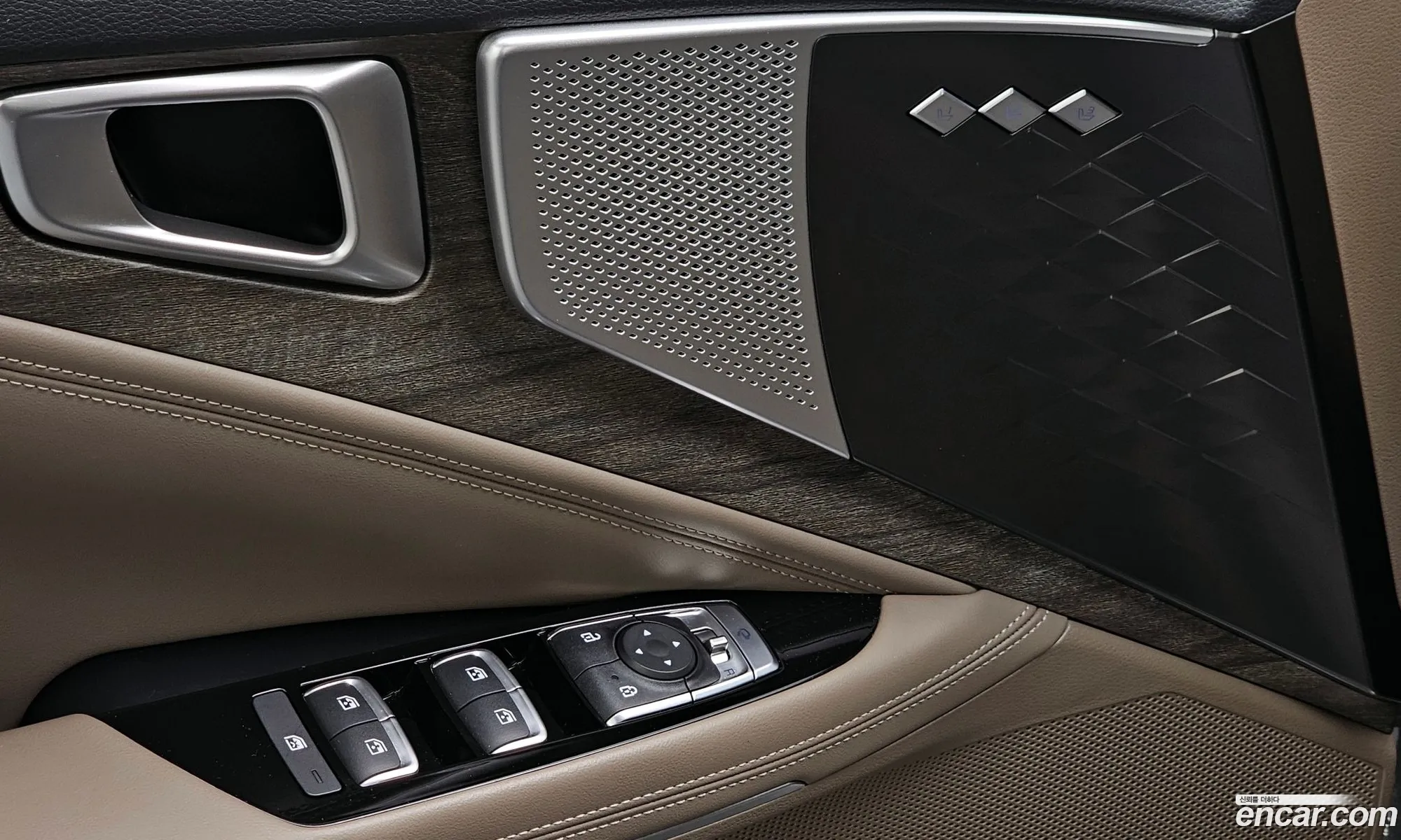 Korex Auto Trade - фотография 12609505