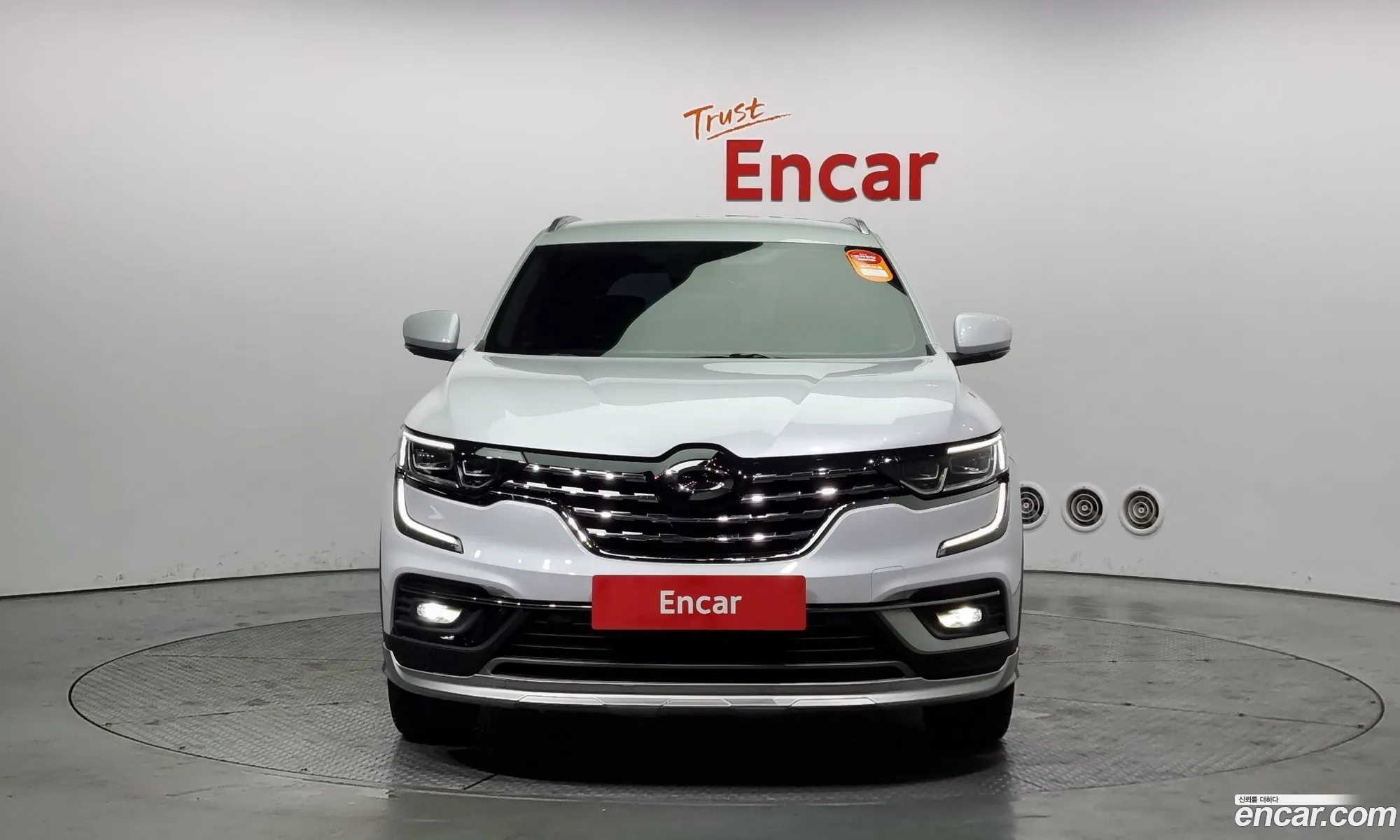 Renault Samsung Qm6 20 Lpe Re Signature 2Wd 2020 - фотография 3684799