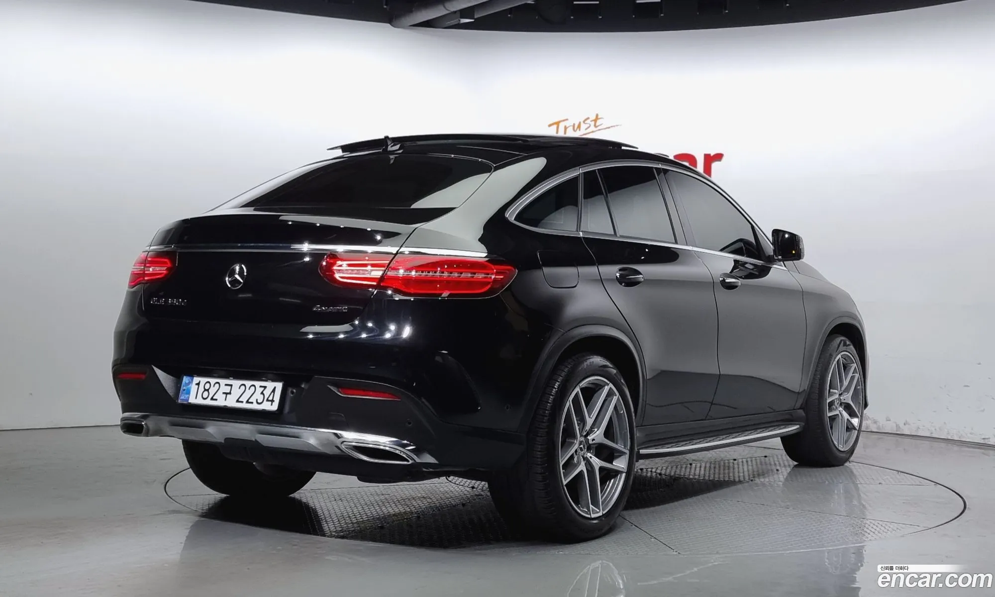 Mercedes-Benz Gle Gle350 D 4Matic Coupe 2017 - фотография 12059639
