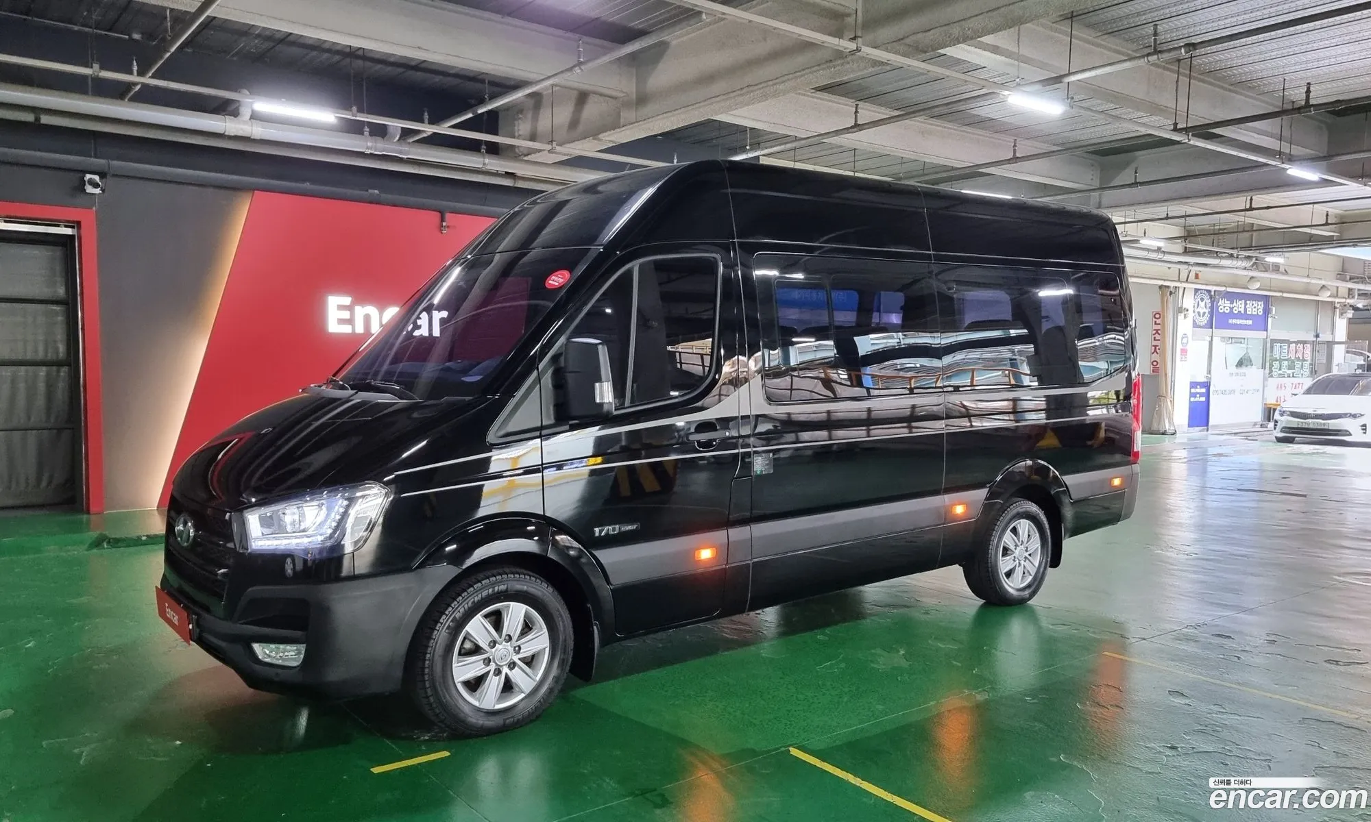 Hyundai Solati 15 Seats 2019 - фотография 12497279