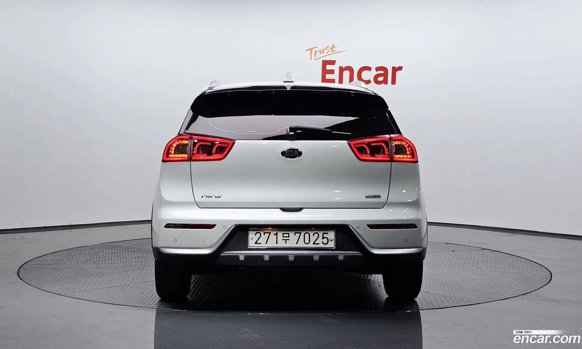 Kia Niro I Prestige 2018 - фотография 18254565