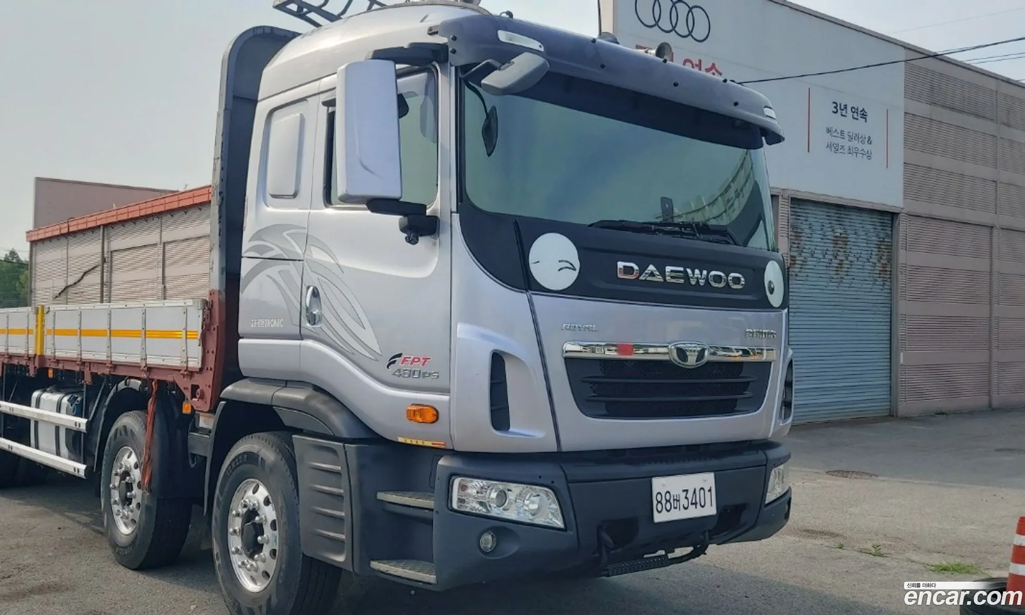 Tata Daewoo 10X4 2016 - фотография 3739077