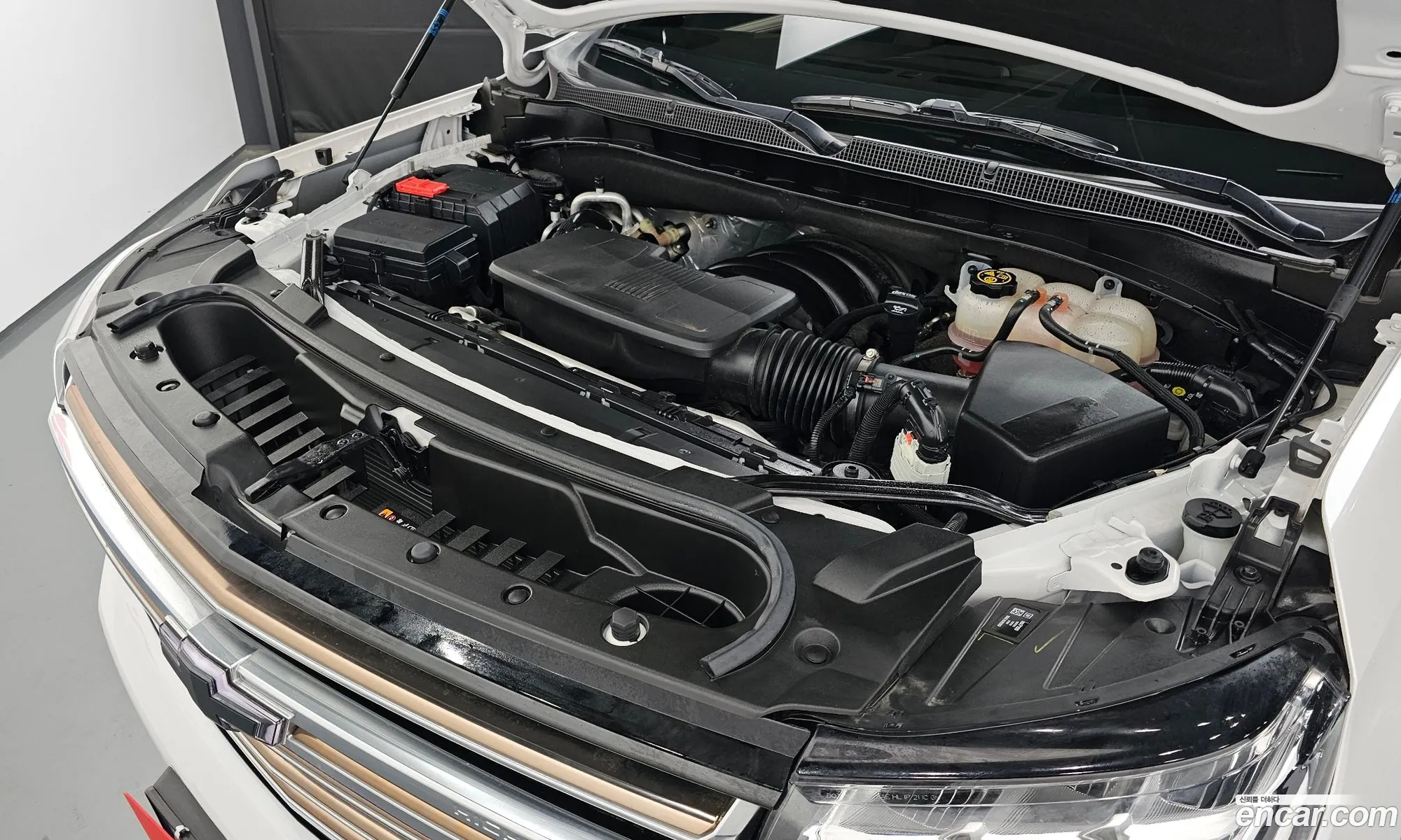 Chevrolet Tahoe V 62 Dark Knight 4Wd 2022 - фотография 7650854