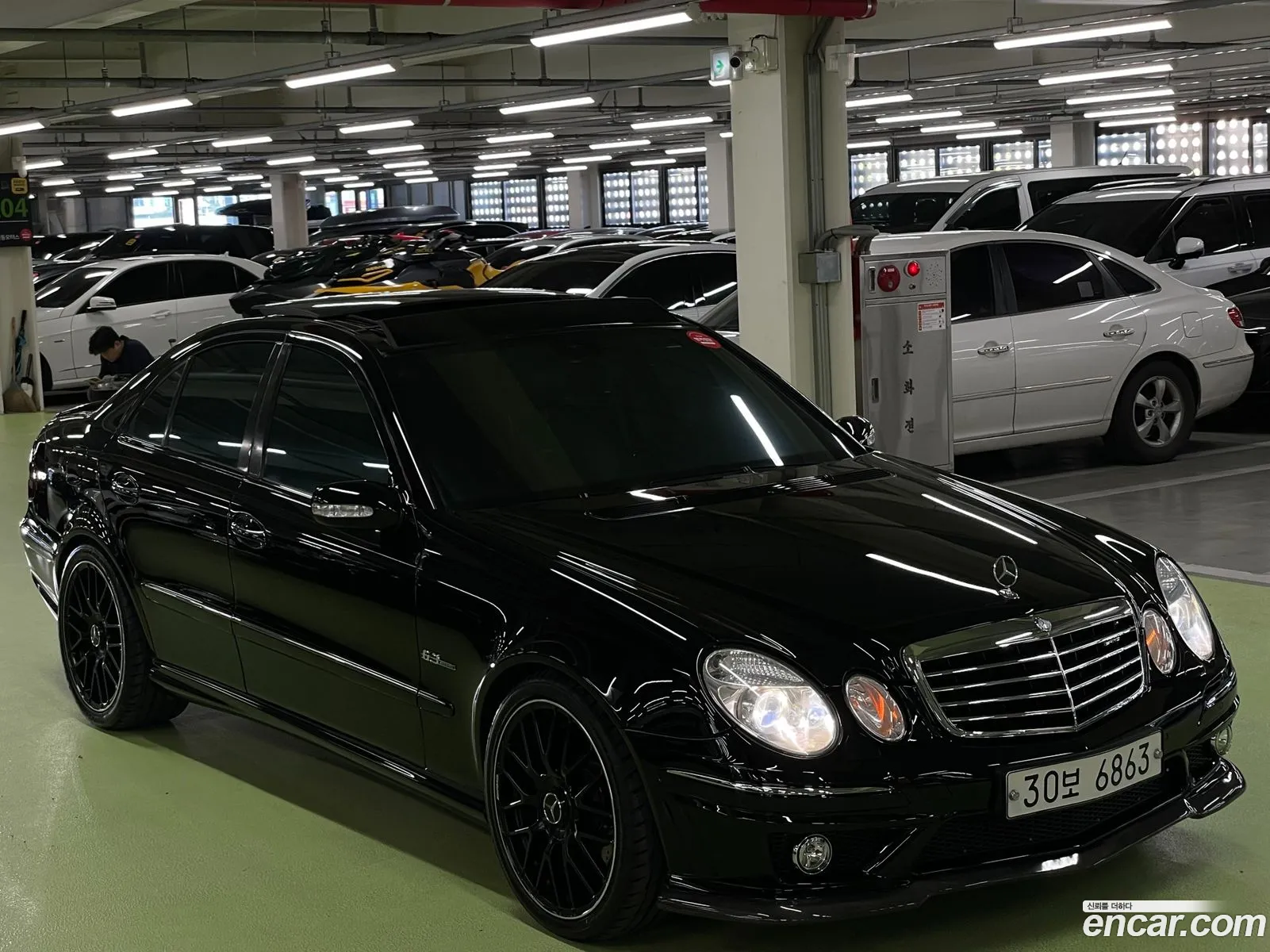 Mercedes E-Class W211 E55 Amg - фотография 12681265