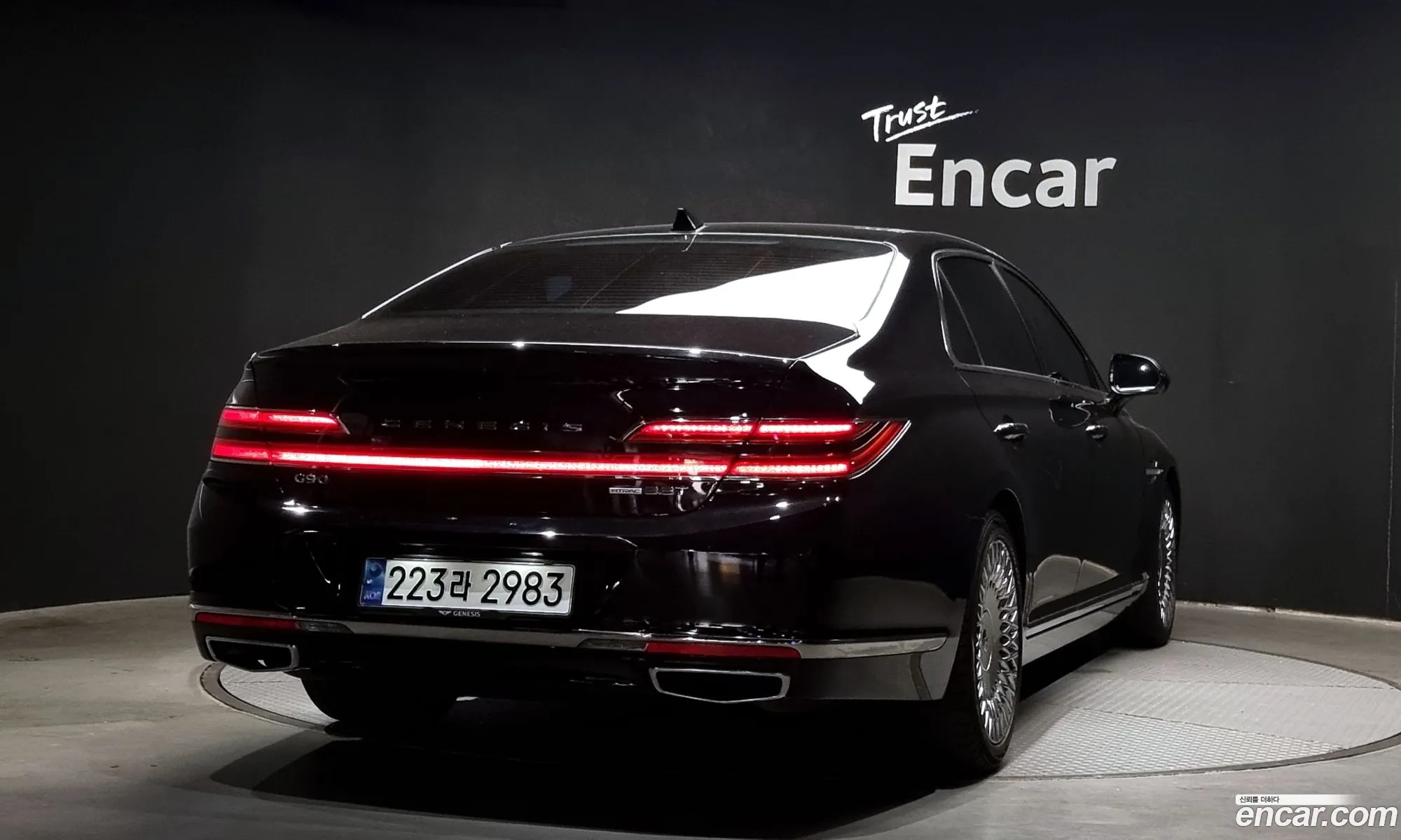 Genesis G90 I 33T Awd 2020 - фотография 917496