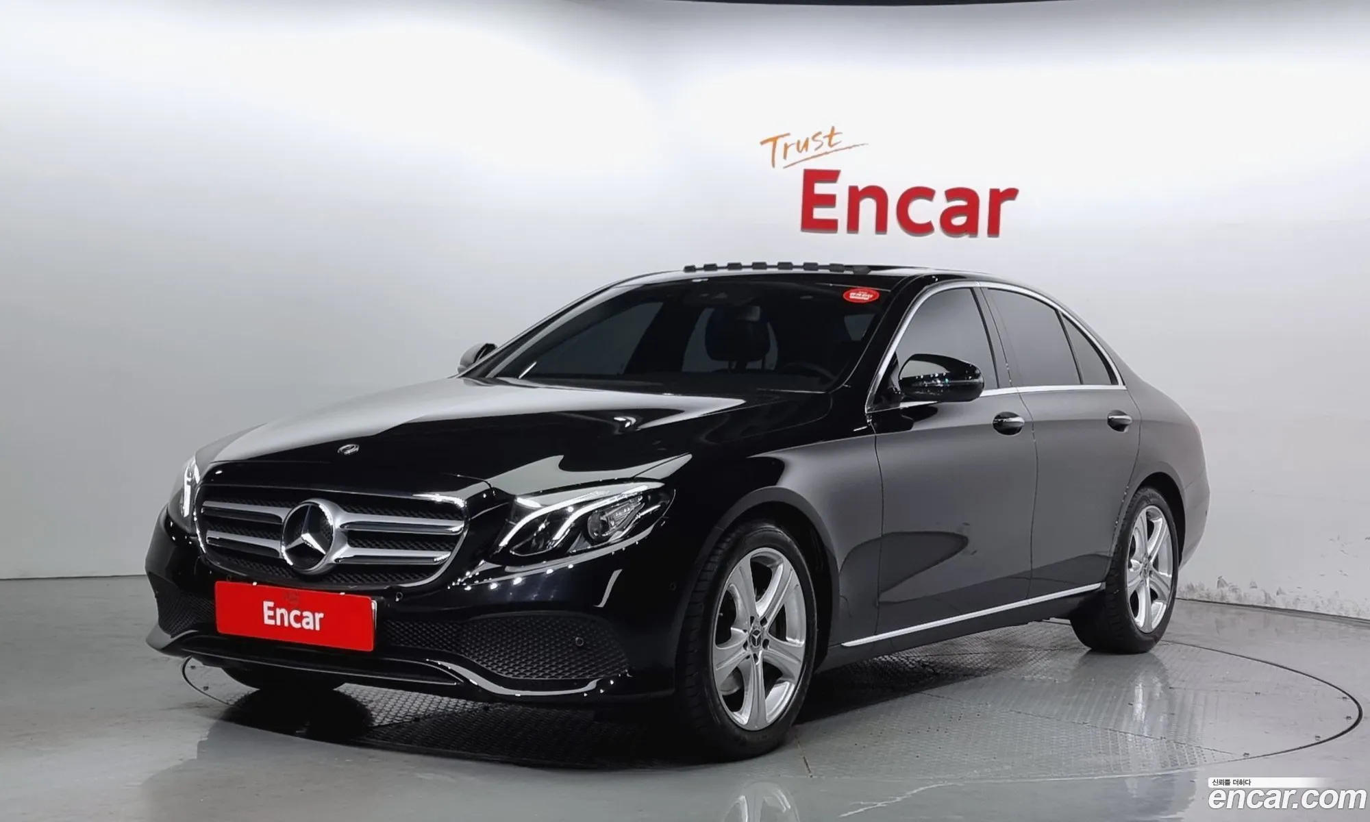 Mercedes-Benz E-Klasse V W213 S213 C238 E200 Avant Garde 2018 - фотография 12401548