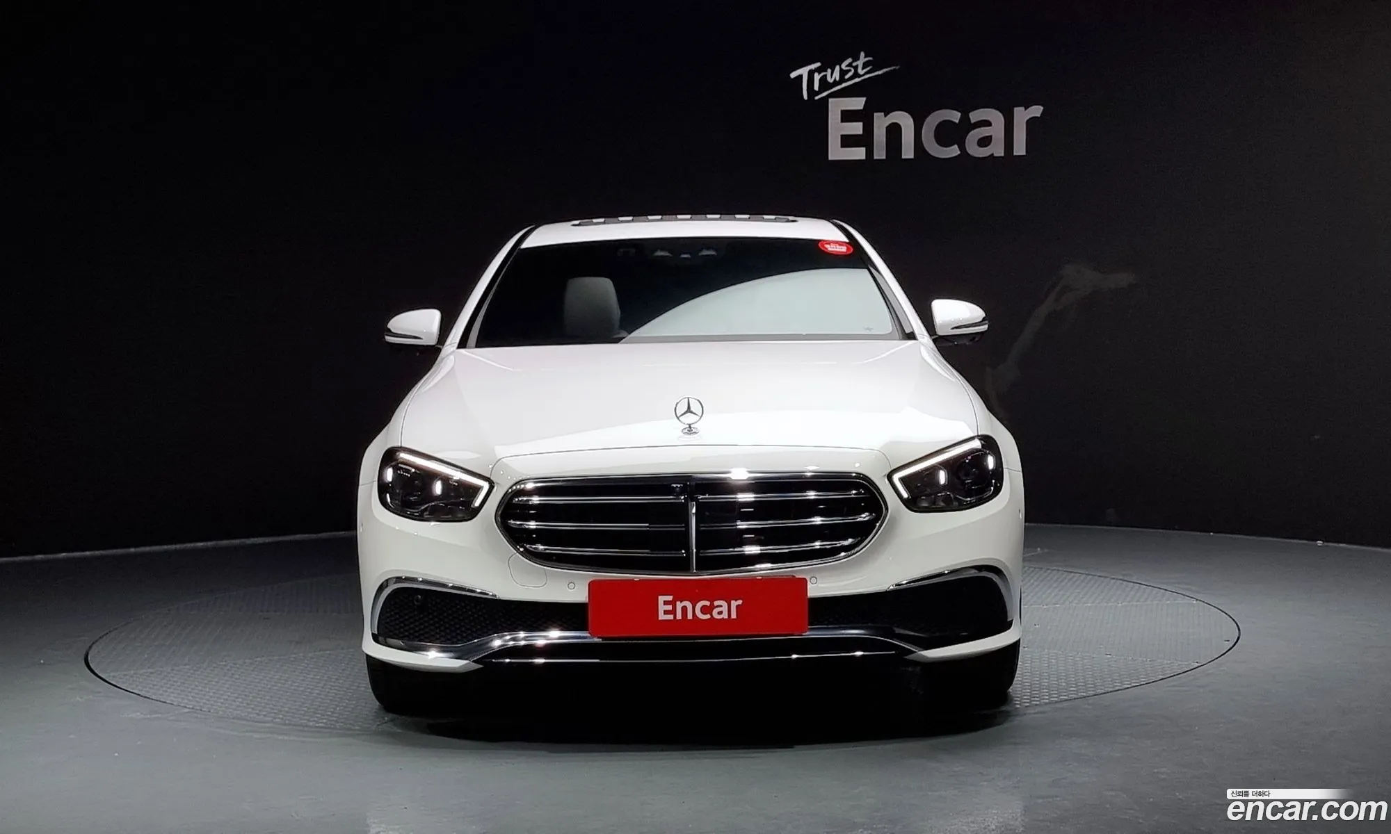 Mercedes-Benz E-Klasse E250 Exclusive 2023 - фотография 12416769
