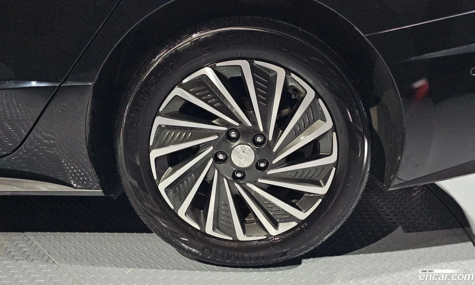 Hyundai Sonata Hybrid Dn8 Inspiration - фотография 1796702