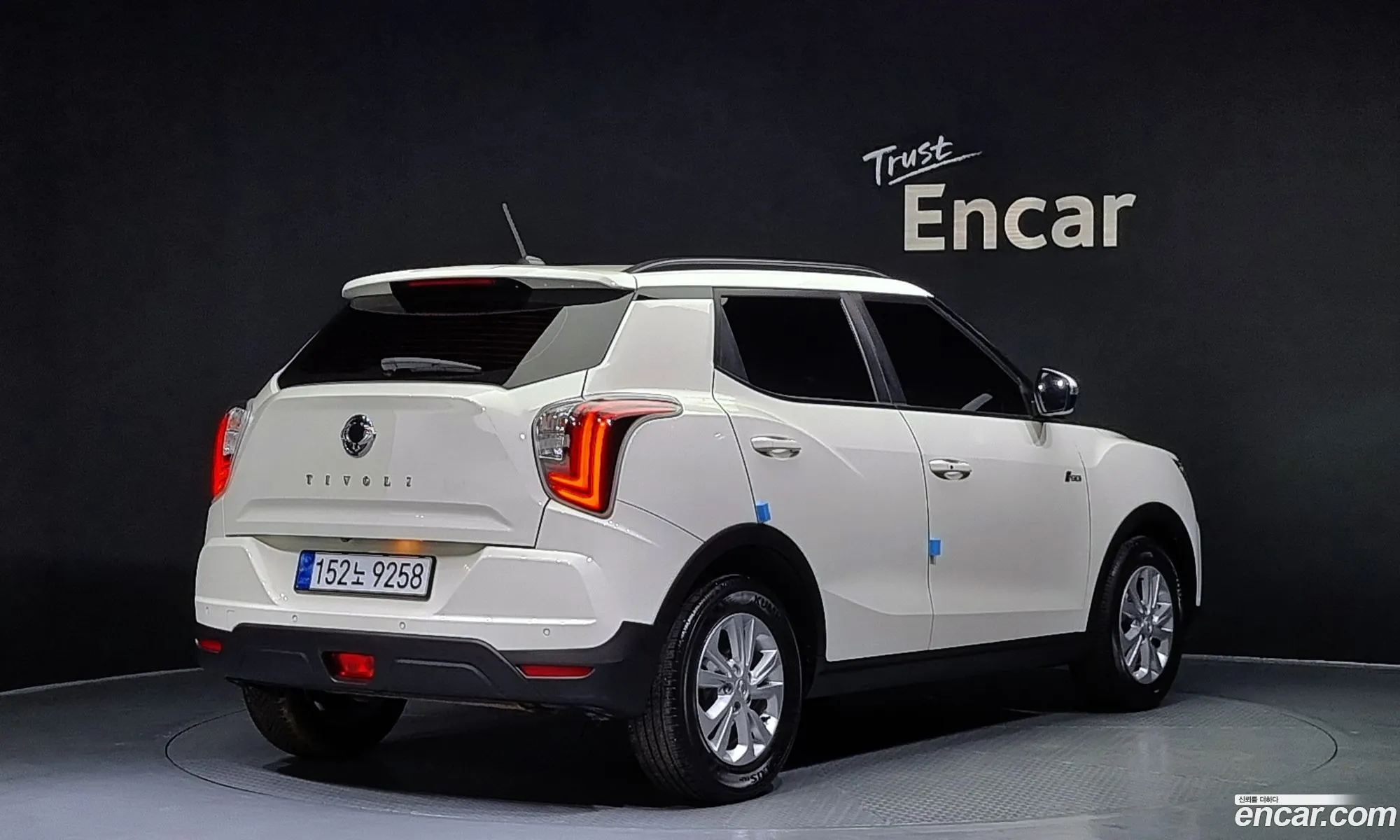 Ssangyong Tivoli Tivoli Gasoline 15 2Wd 2020 - фотография 8095105