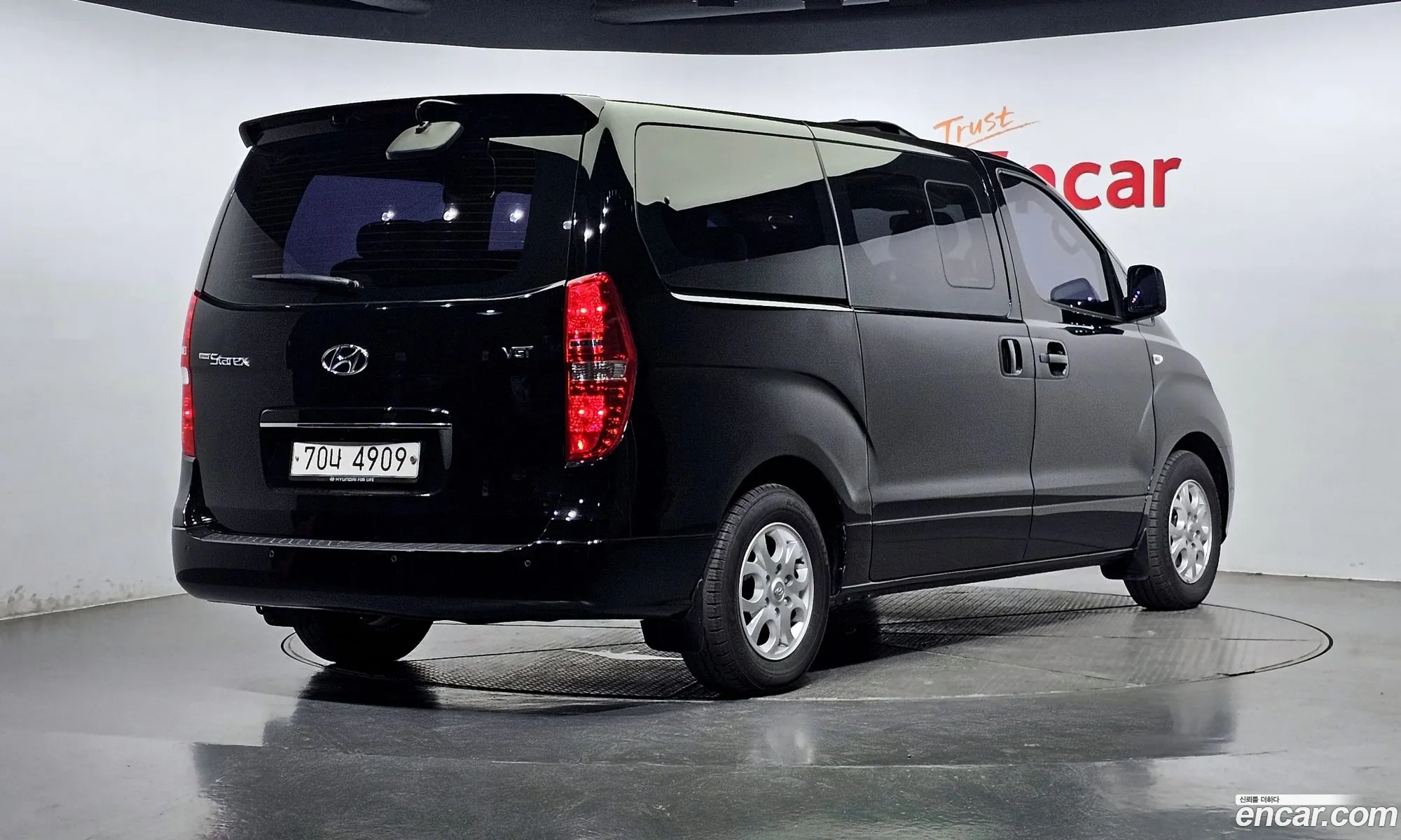 Hyundai Grand Starex 12-Seater Wagon Cvx Luxury - фотография 14699132
