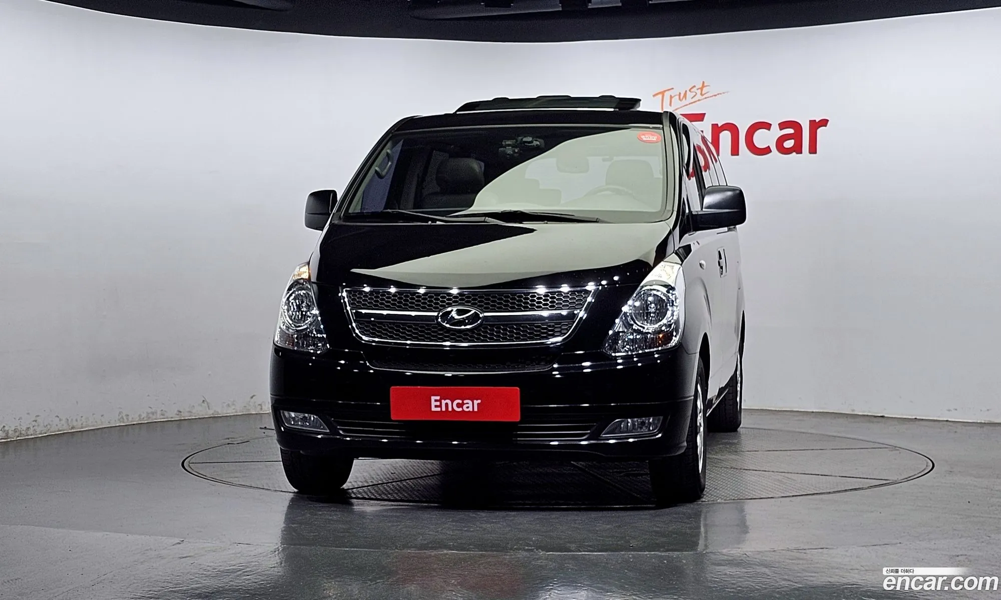 Hyundai Grand Starex 12-Seater Wagon Cvx Luxury - фотография 14699133