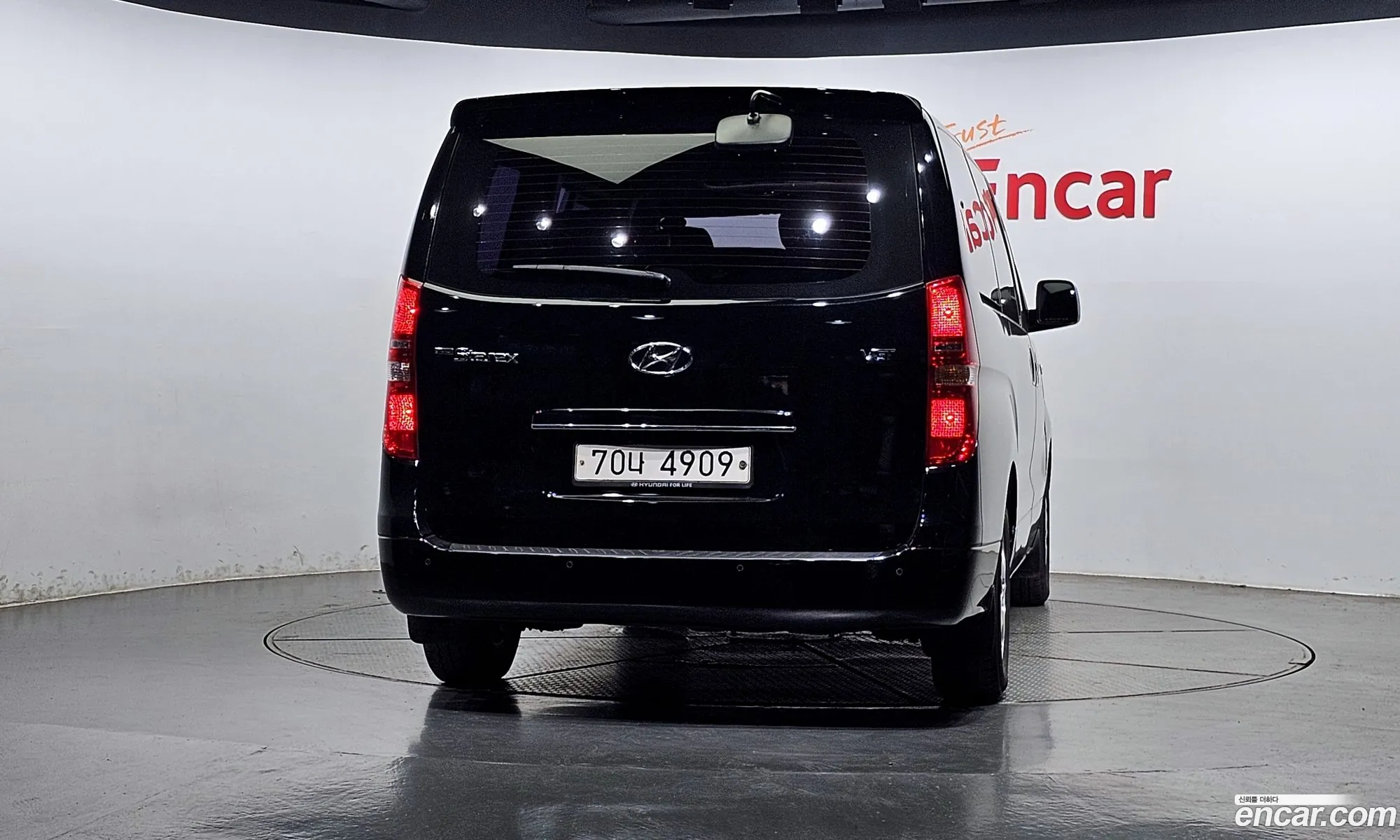 Hyundai Grand Starex 12-Seater Wagon Cvx Luxury - фотография 14699135