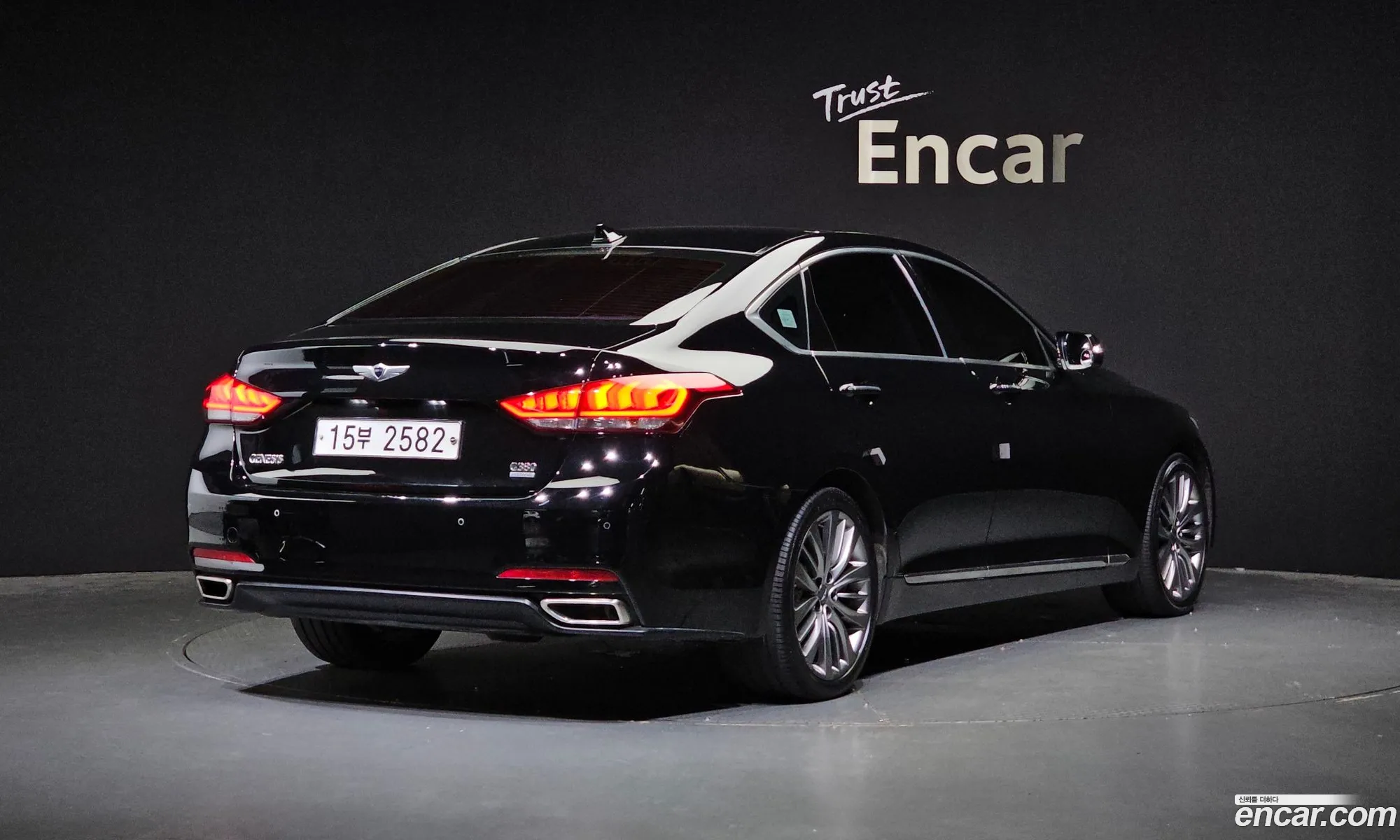 Hyundai Genesis Ii G380 Exclusive Awd 2016 - фотография 12497442