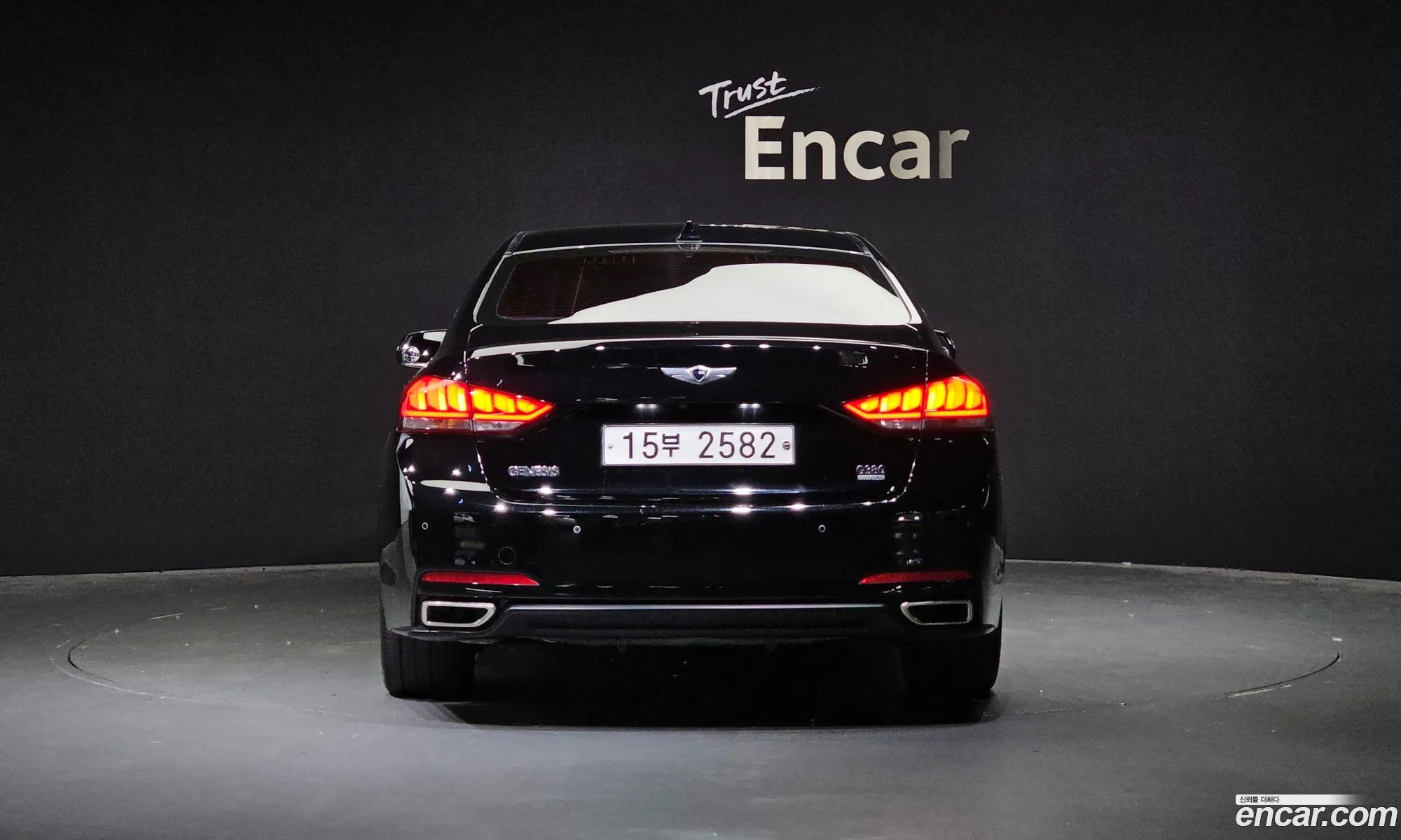 Hyundai Genesis Ii G380 Exclusive Awd 2016 - фотография 12497446