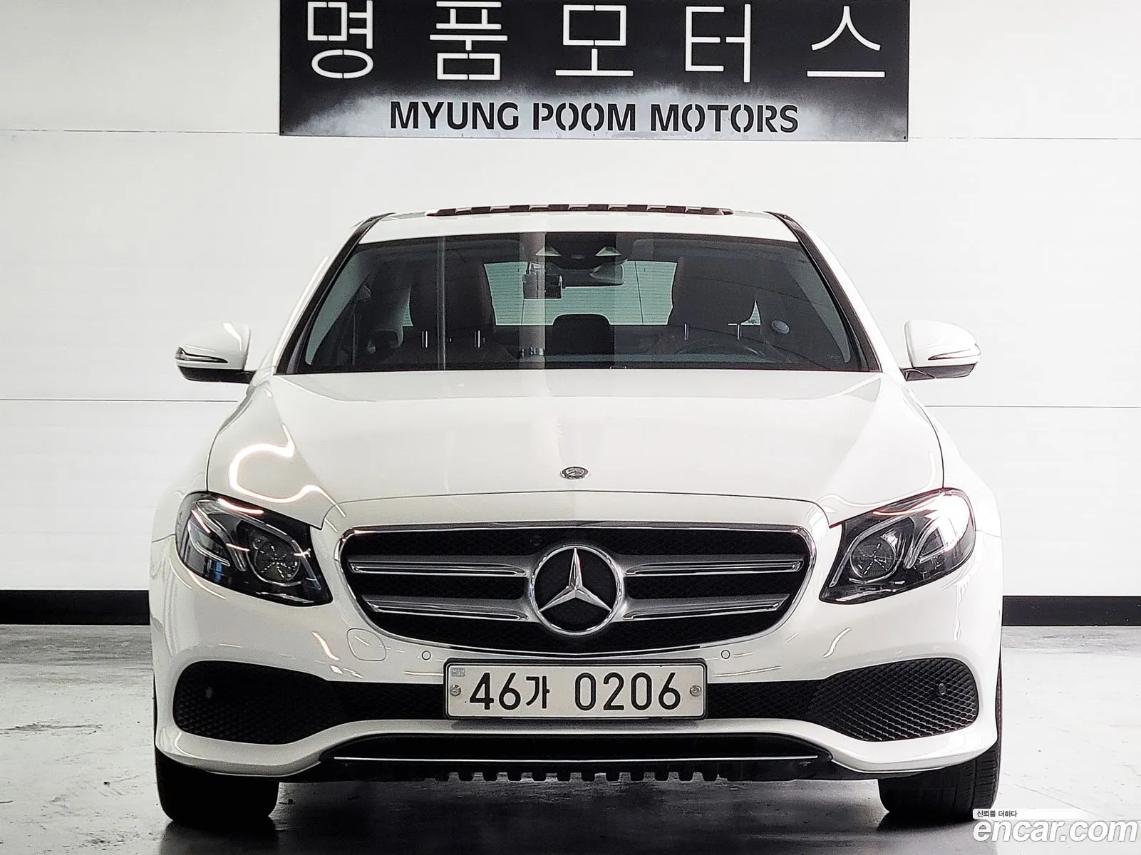 Mercedes-Benz E-Klasse E220D Avant Garde 2017 - фотография 12432315